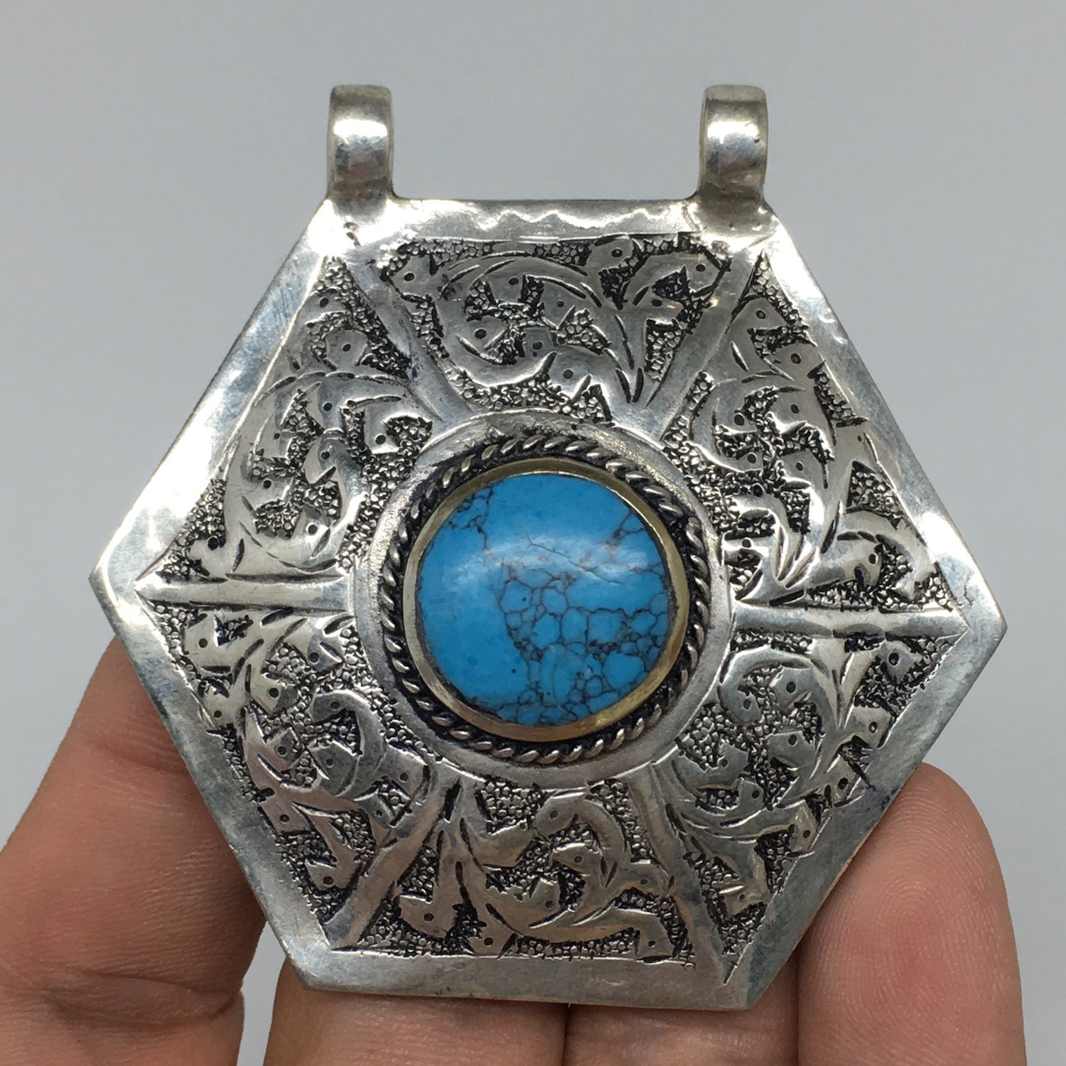 Silver pendant handmade hot from Afghanistan