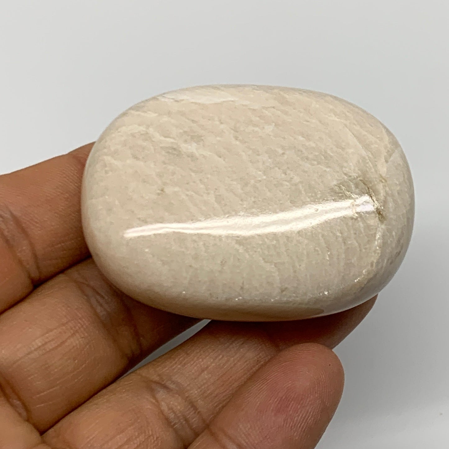 2.2 lbs (1013 Grams), 2"-2.3", 13pcs, Peach/White Moonstone Palm-Stone, B28000