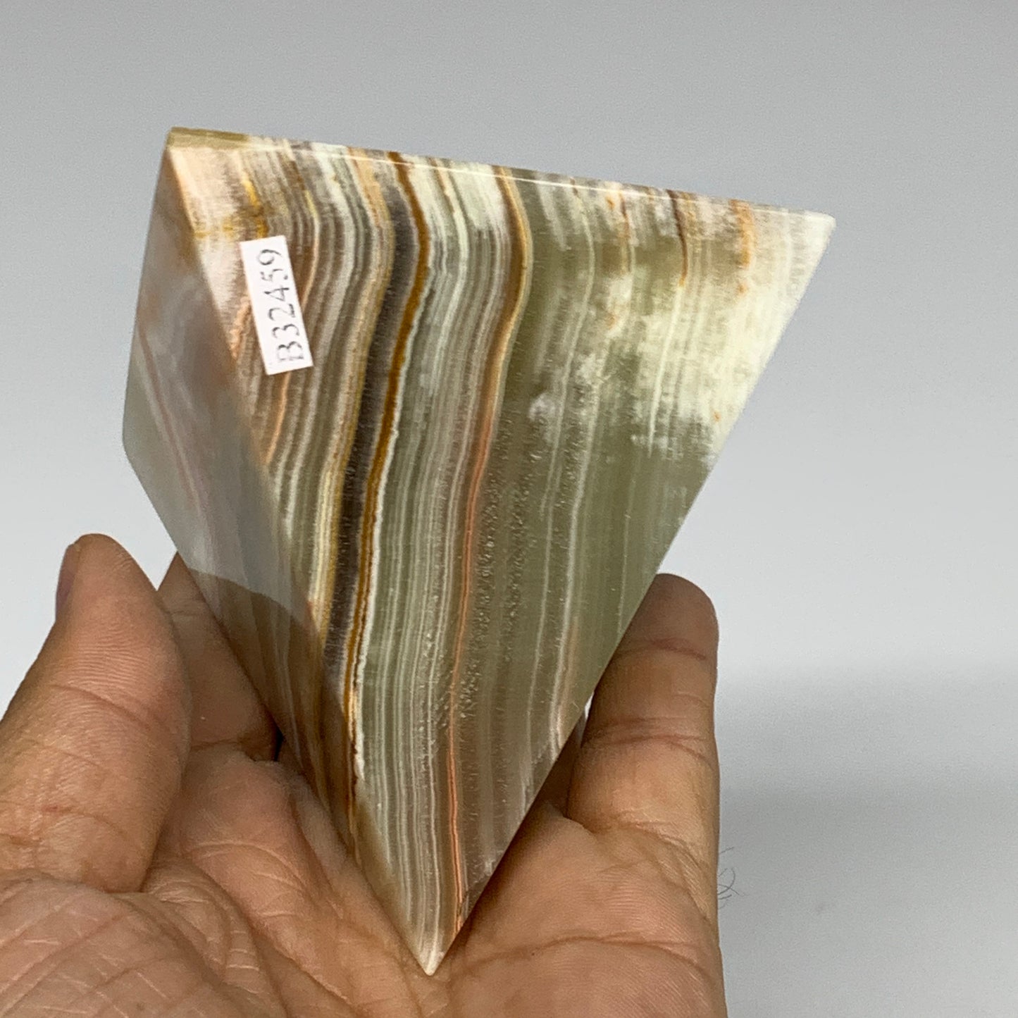 0.89 lbs, 3"x2.9"x2.9", Green Onyx Pyramid Gemstone Crystal, B32459