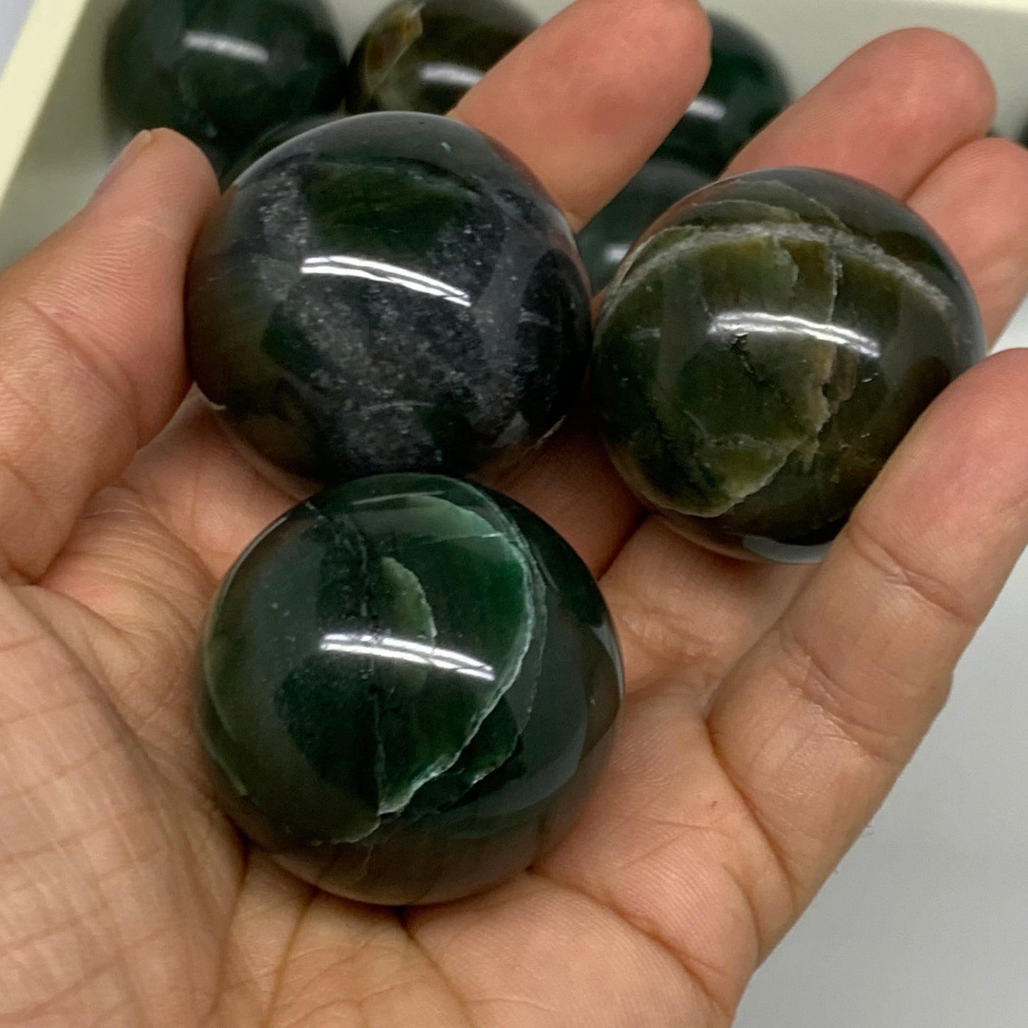 2.2 lbs, 1.4" - 1.6", 14pcs, Natural Zade Stone Spheres, B27288