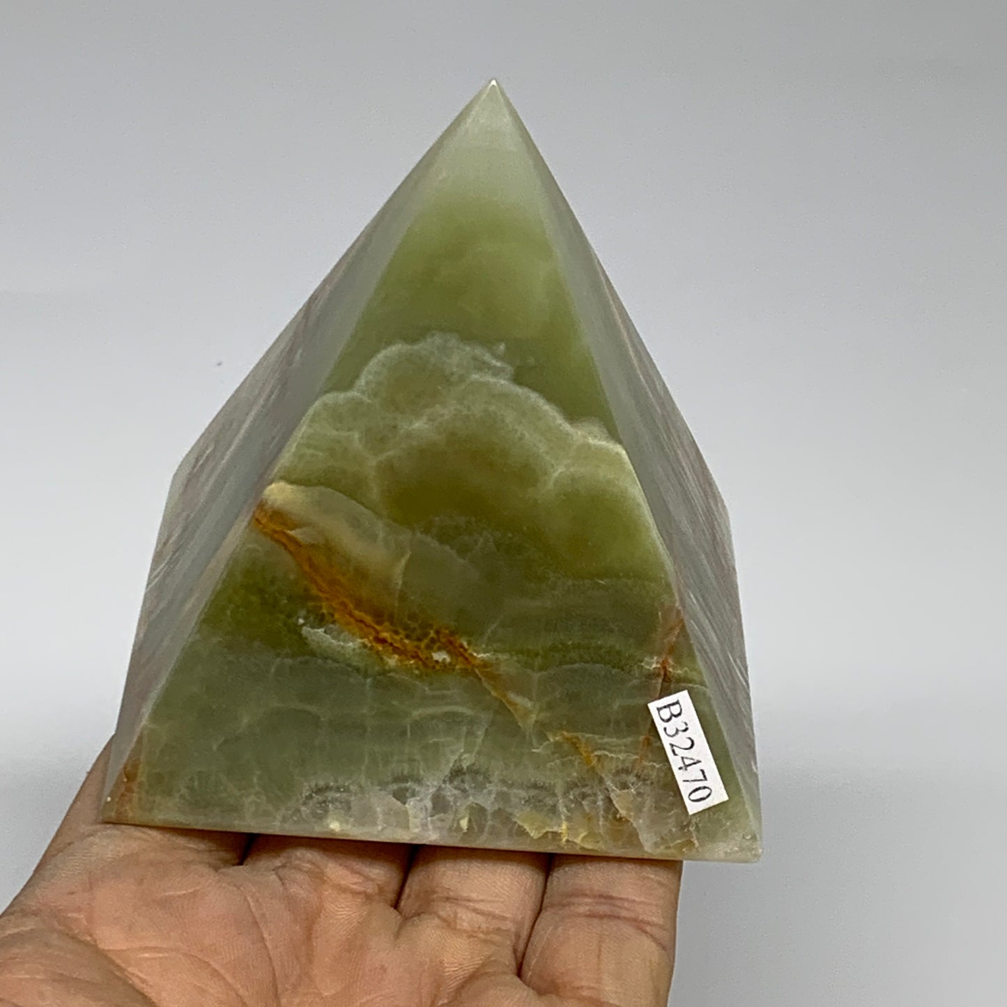 0.92 lbs, 3"x2.8"x2.9", Green Onyx Pyramid Gemstone Crystal, B32470