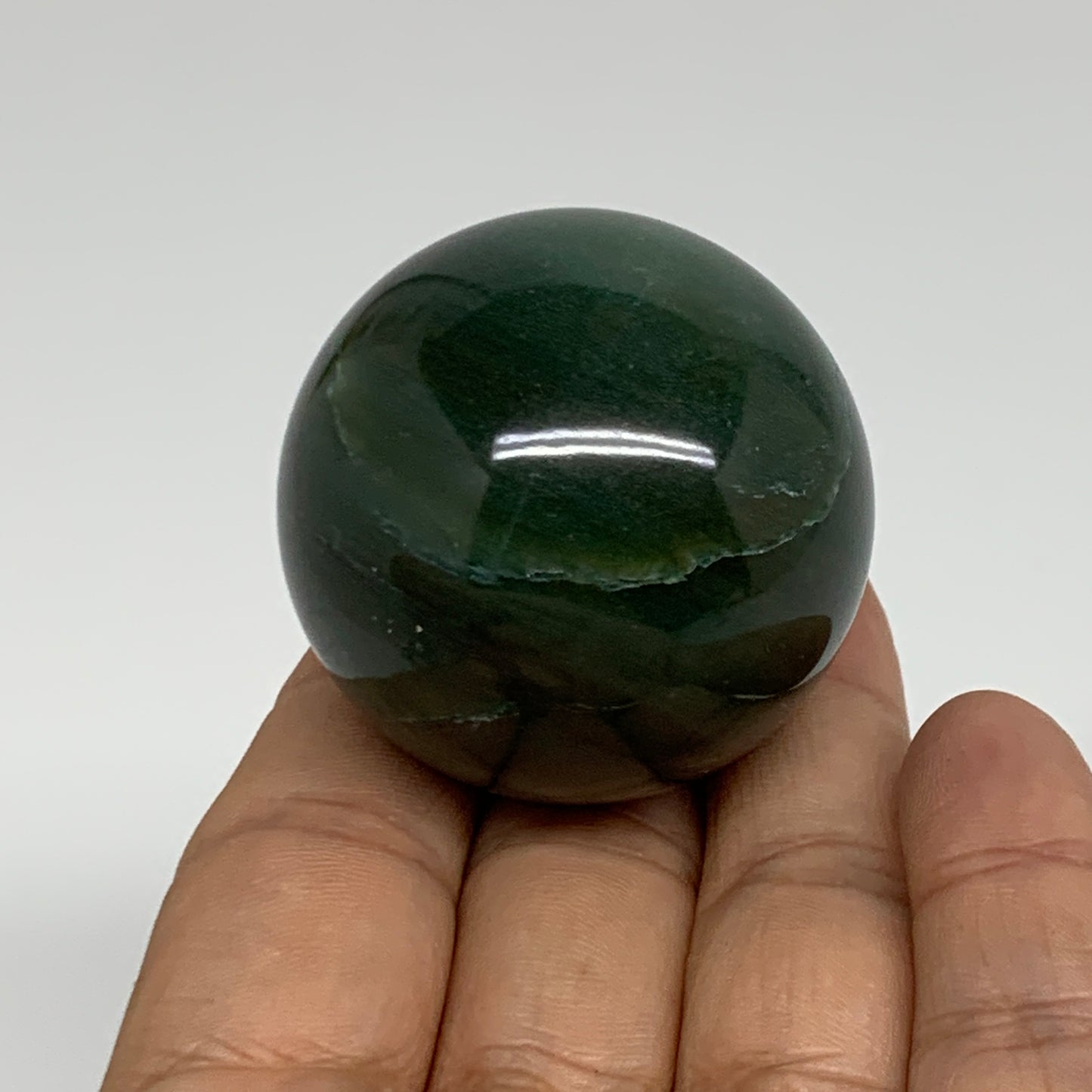 104.8g, 1.7"(42mm) Green Zade Stone Sphere Gemstone,Healing Crystal, B35257