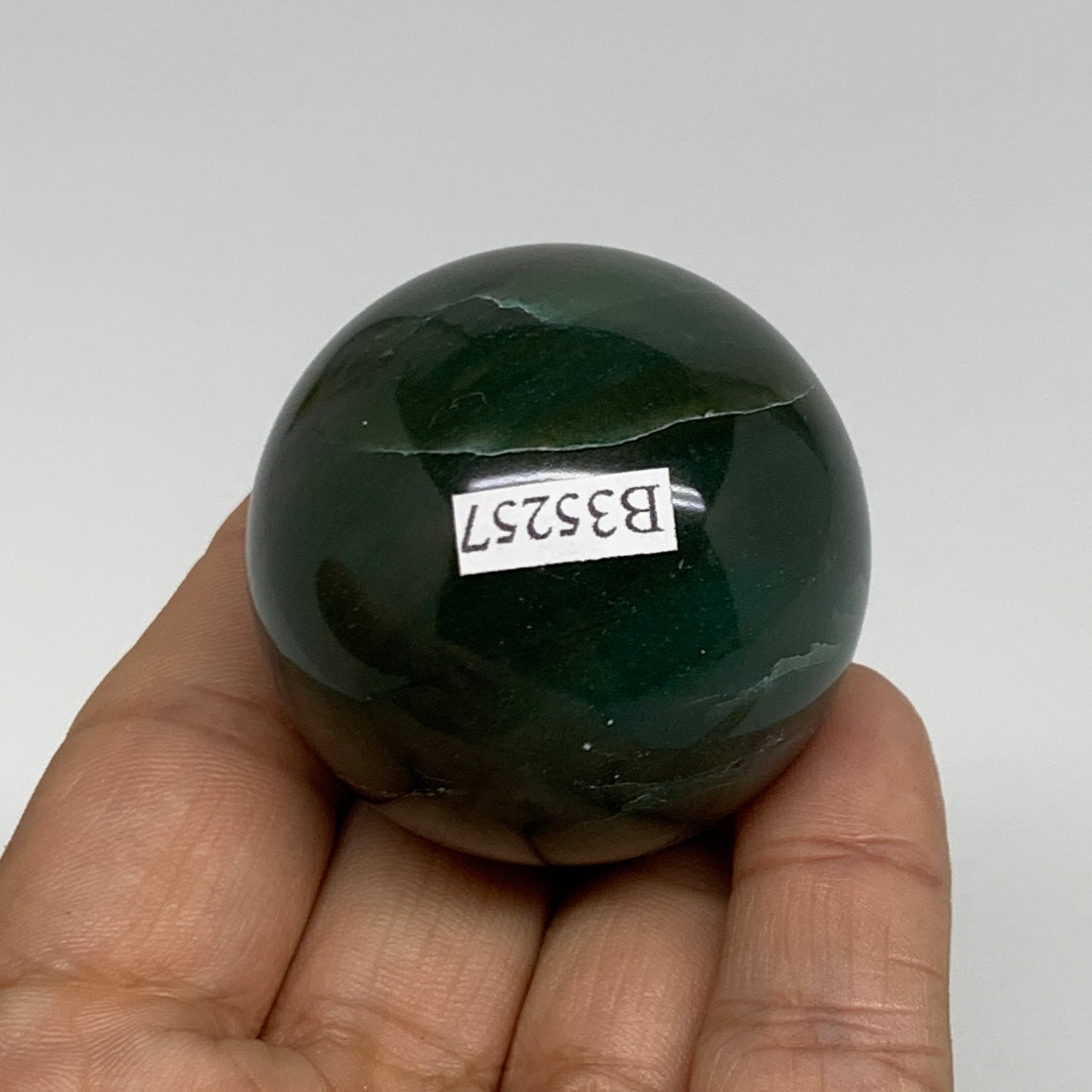 104.8g, 1.7"(42mm) Green Zade Stone Sphere Gemstone,Healing Crystal, B35257