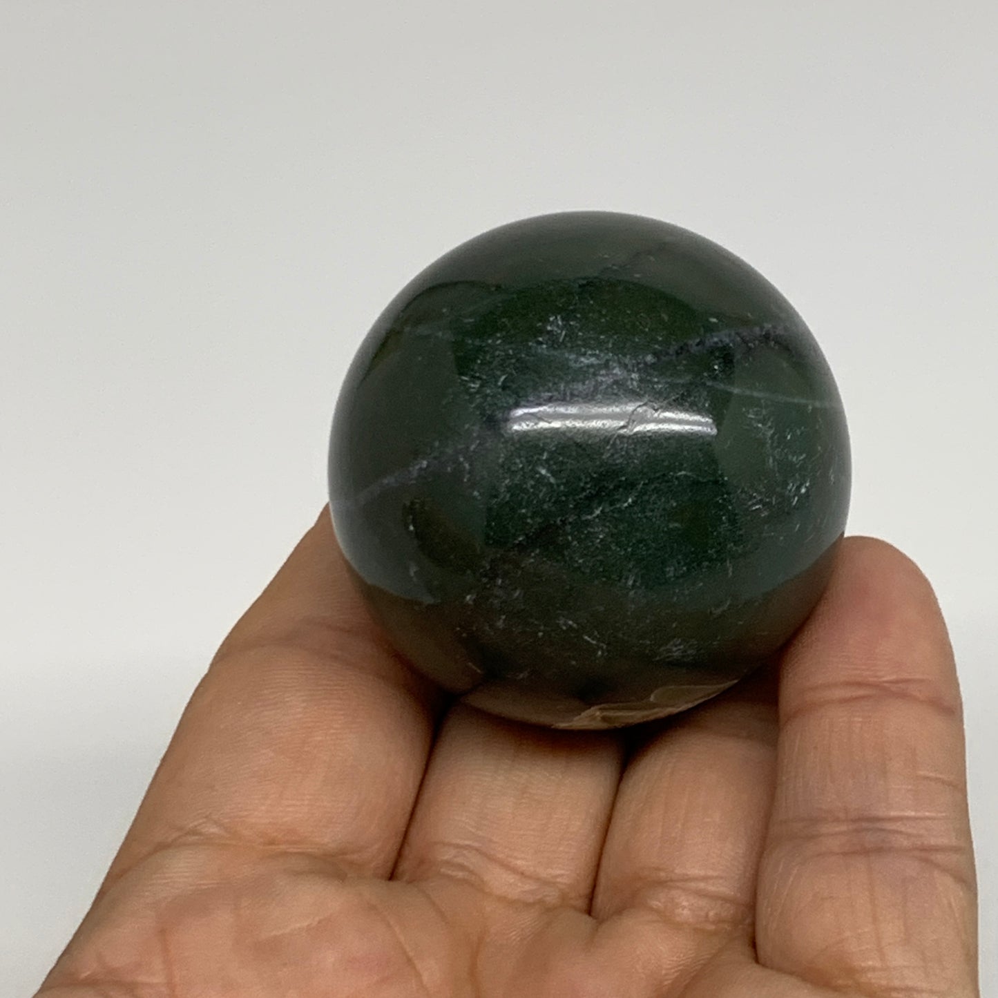 107.5g, 1.7"(42mm) Green Zade Stone Sphere Gemstone,Healing Crystal, B35259