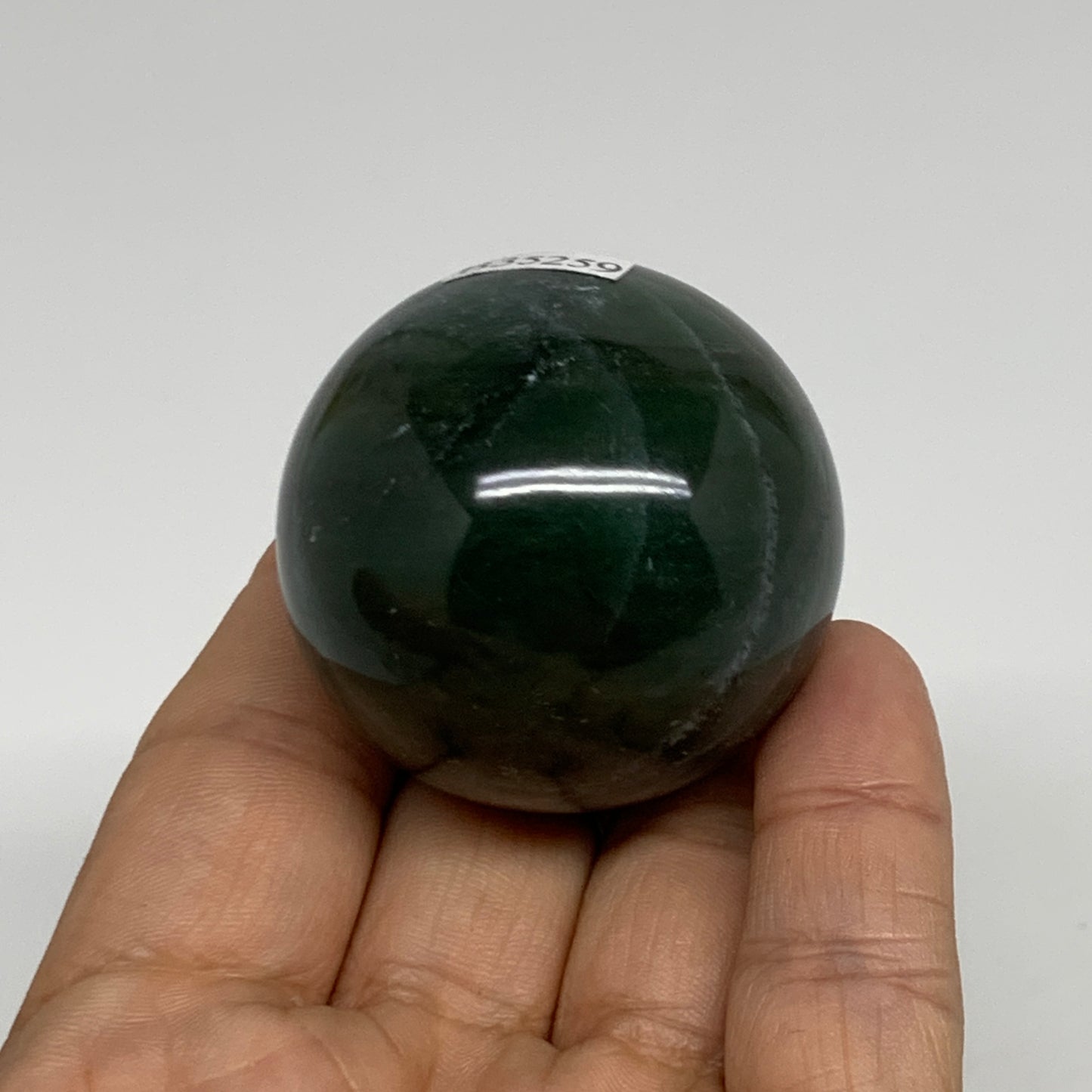 107.5g, 1.7"(42mm) Green Zade Stone Sphere Gemstone,Healing Crystal, B35259