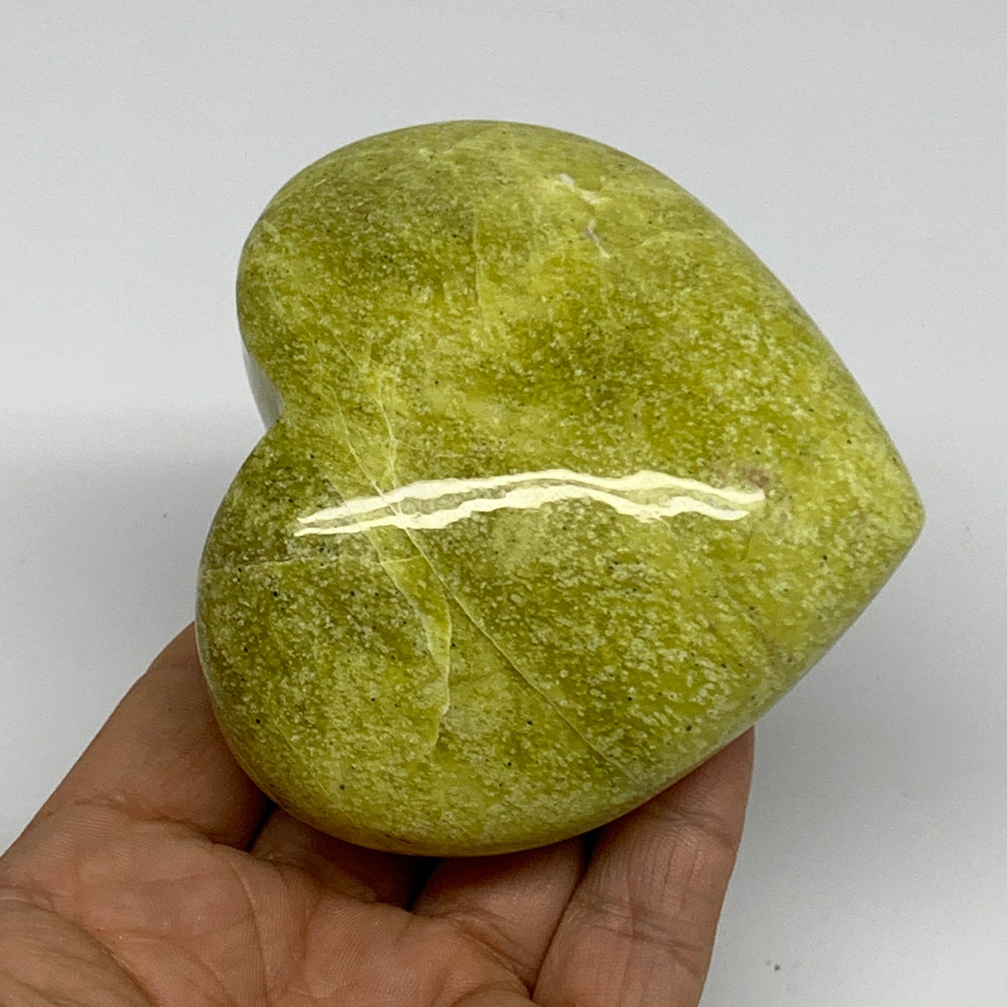 0.76 lbs, 3.1"x3.4"x1.6" Green Serpentine Heart Polished Gemstones, B33852