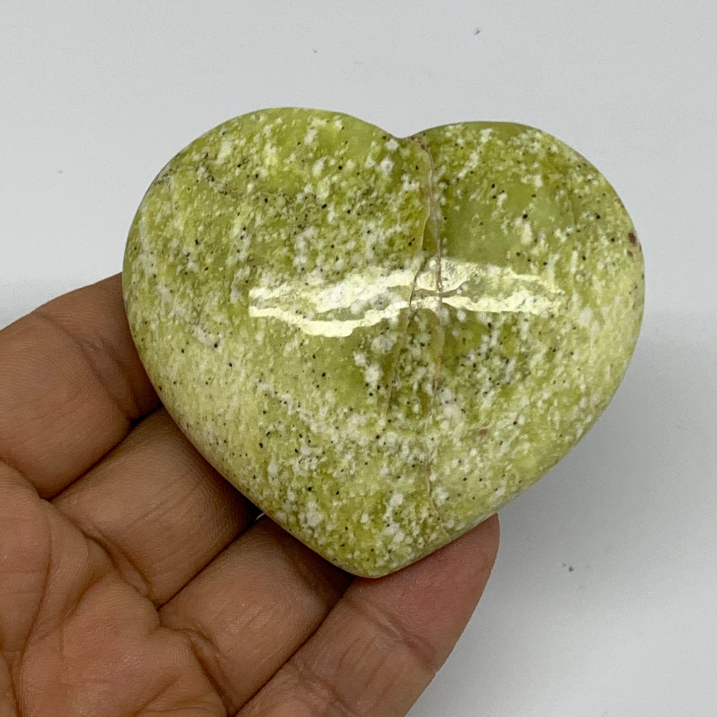 107g, 2.3"x2.6"x0.9" Green Serpentine Heart Polished Gemstones, B33857