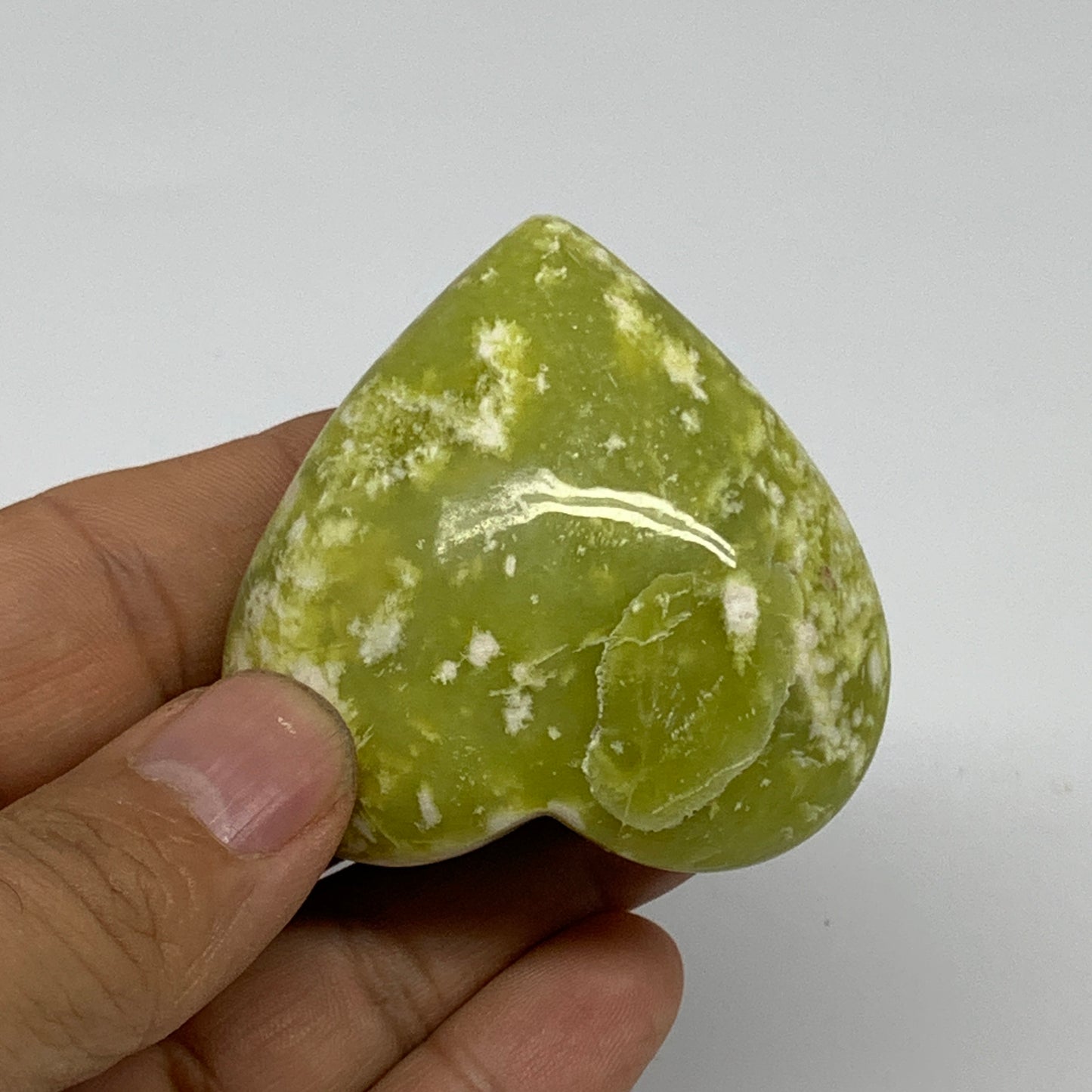 90.4g, 2"x2"x1.1" Green Serpentine Heart Polished Gemstones, B33861