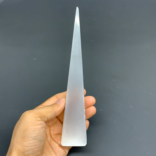 197.3g, 7.3"x1.4", Selenite (Satin Spar) Crystal Crystal Tower Point,B35945