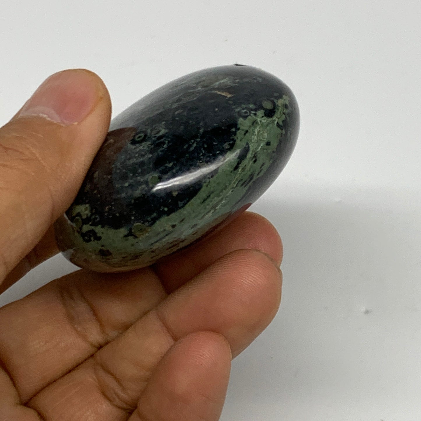 118g, 2.4"x2"x1", Crocodile Kambaba Jasper Palm-Stone @Madagascar, B28077