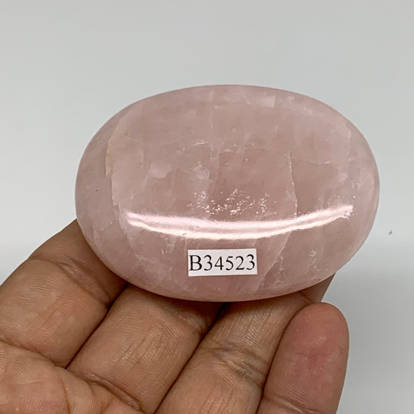 86.6g , 2.4"x1.8"x0.8", Natural Pink Rose Quartz Palm-stone Crystal, B34523