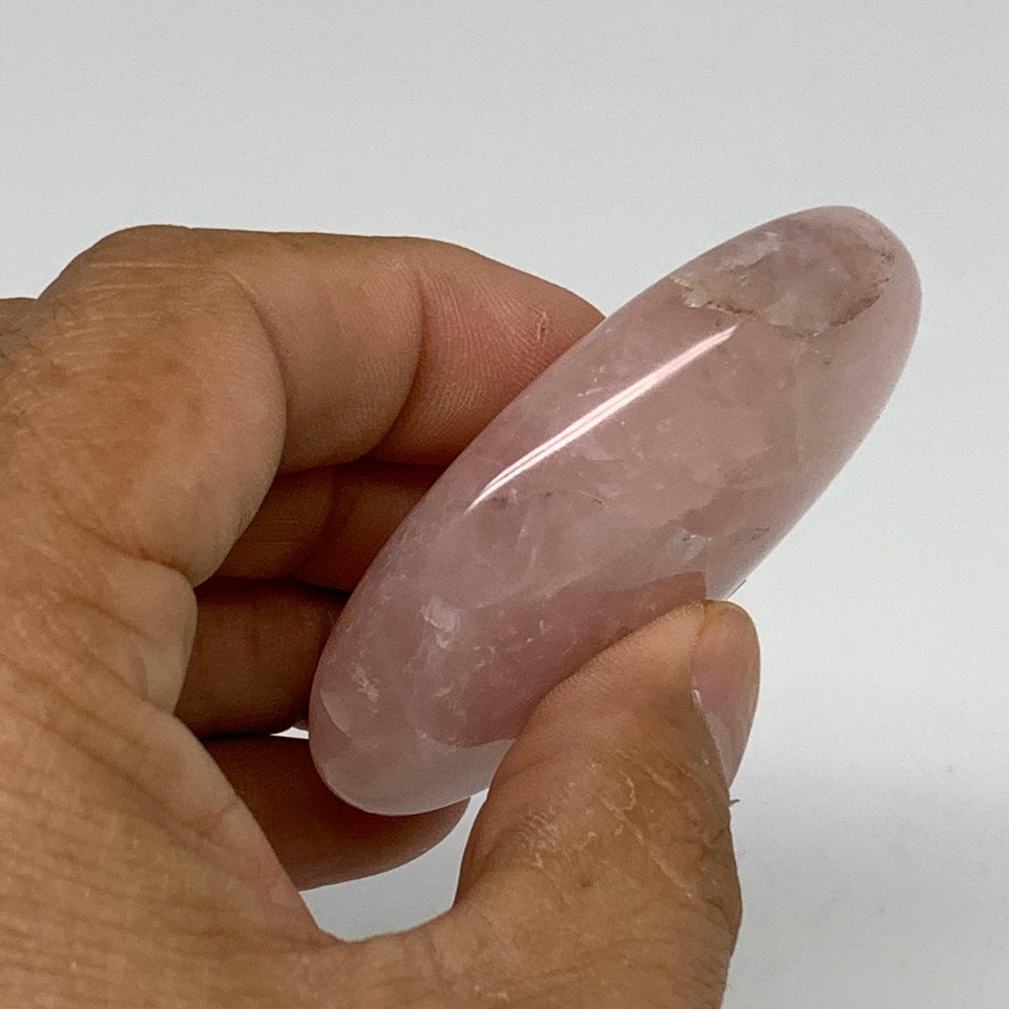 67.3g , 2.4"x1.6"x0.7", Natural Pink Rose Quartz Palm-stone Crystal, B34526