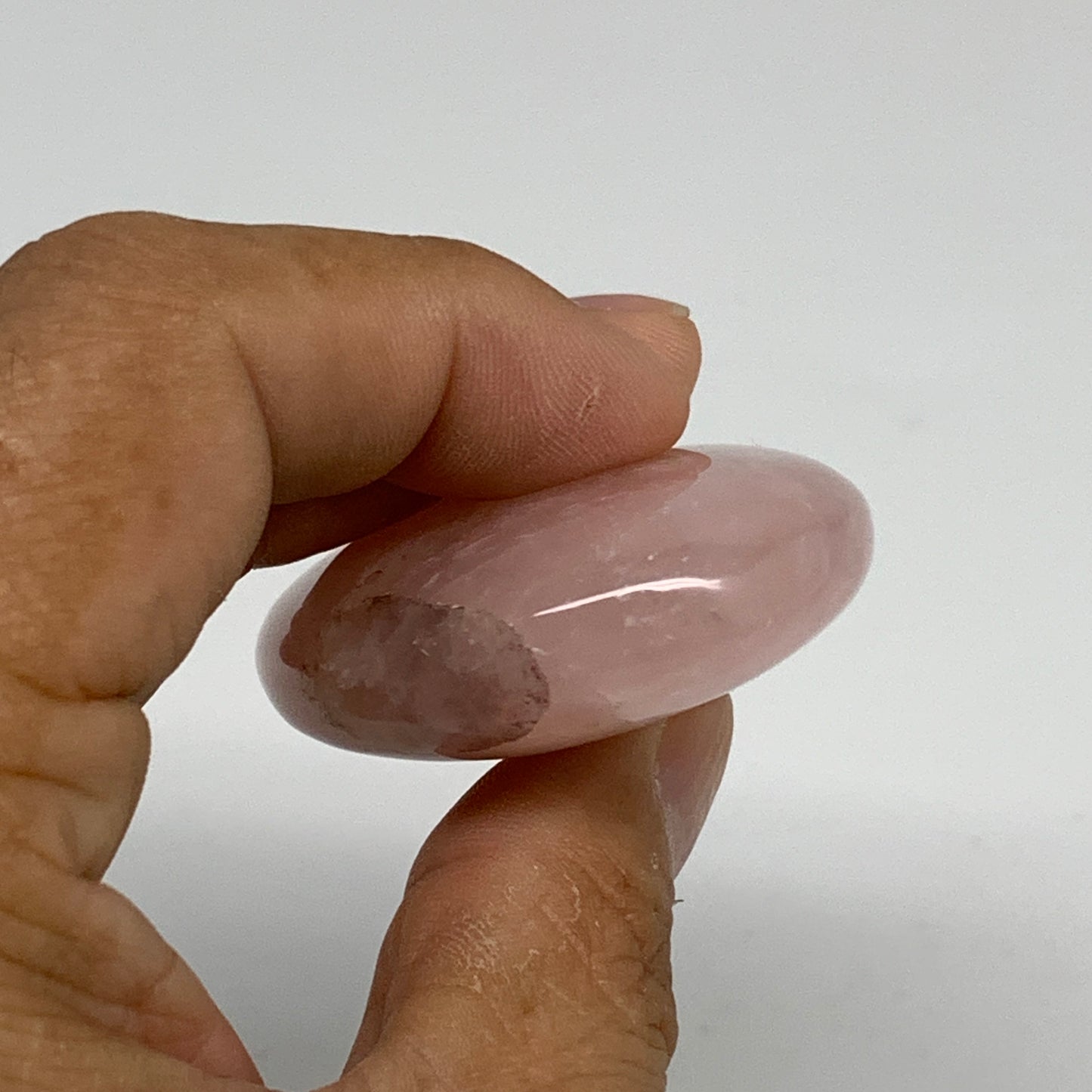 67.3g , 2.4"x1.6"x0.7", Natural Pink Rose Quartz Palm-stone Crystal, B34526