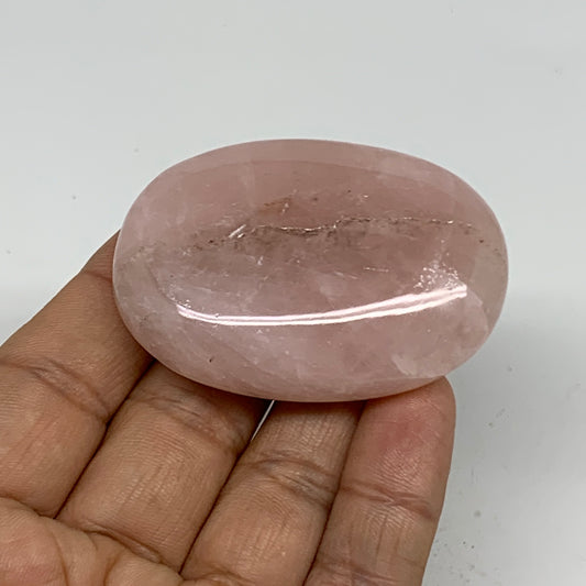 68.1[g , 2.2"x1.5"x0.7", Natural Pink Rose Quartz Palm-stone Crystal, B34527