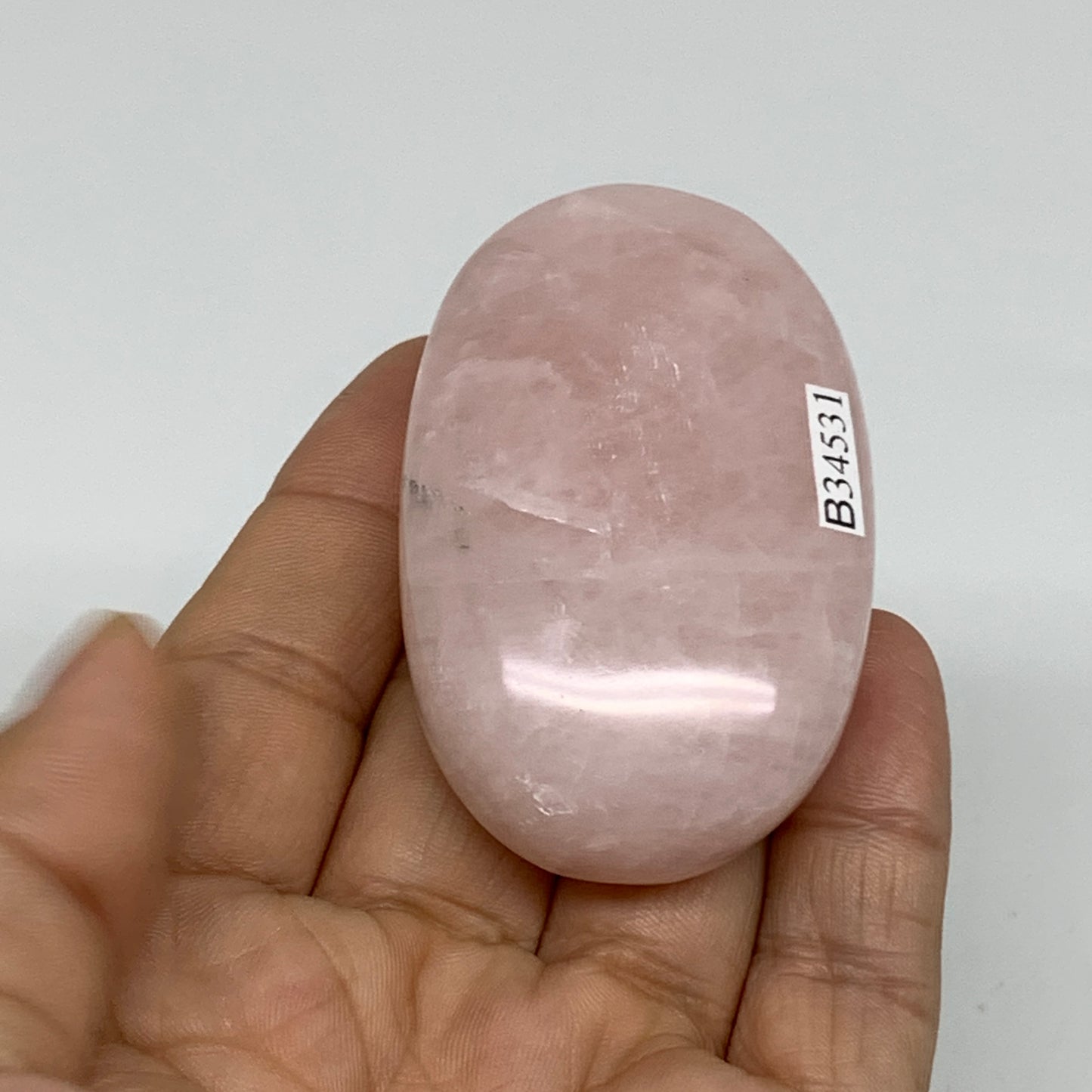 88g , 2.4"x1.5"x0.9", Natural Pink Rose Quartz Palm-stone Crystal, B34531