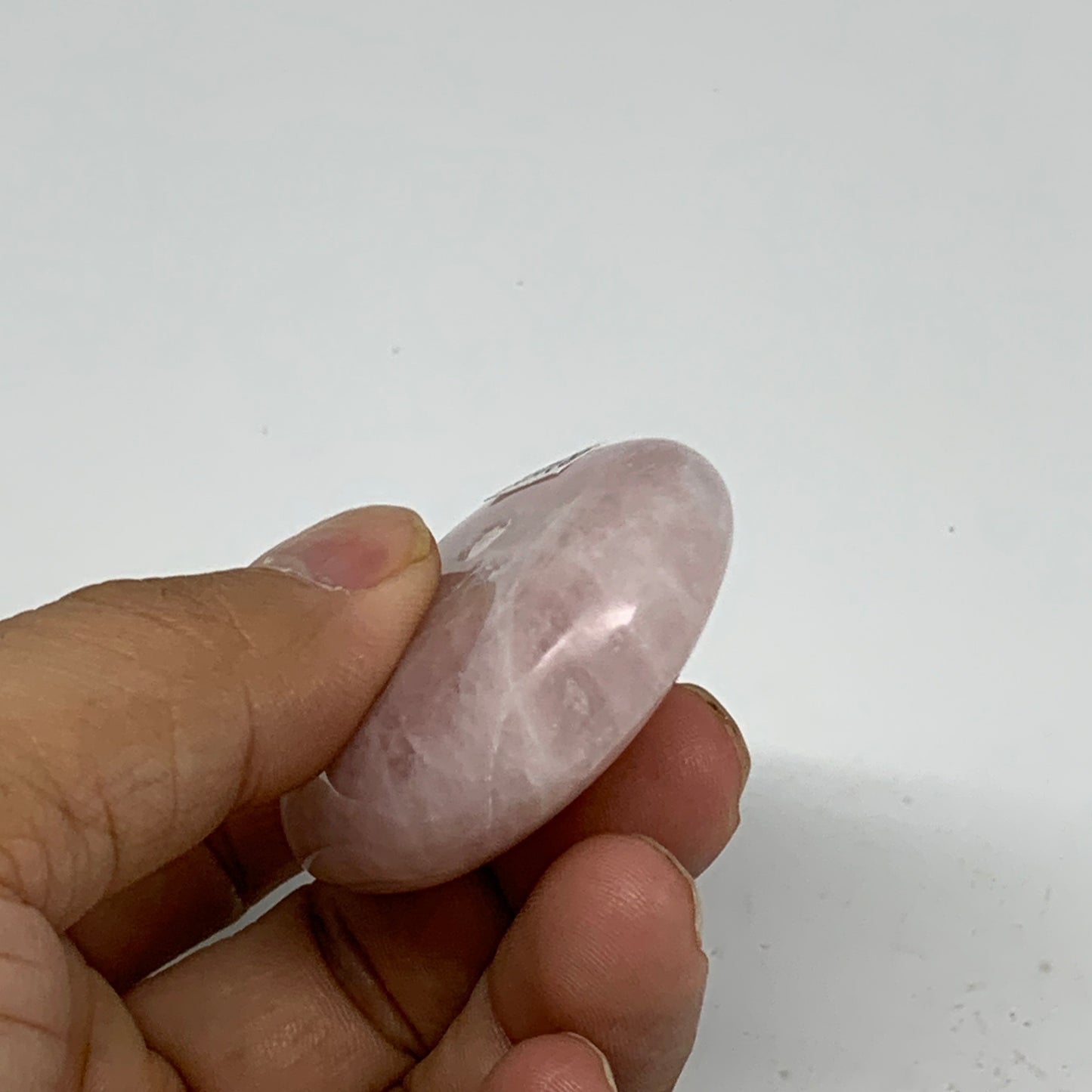 53.6g , 2.1"x1.5"x0.6", Natural Pink Rose Quartz Palm-stone Crystal, B34537