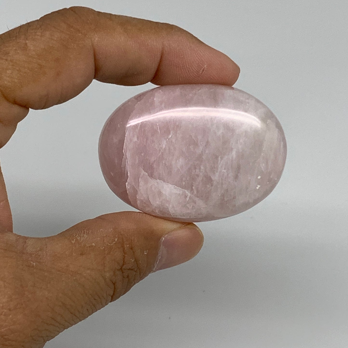 163.8g , 1.9"-2", 3pcs, Natural Pink Rose Quartz Palm-stone Small Sizes, B34540