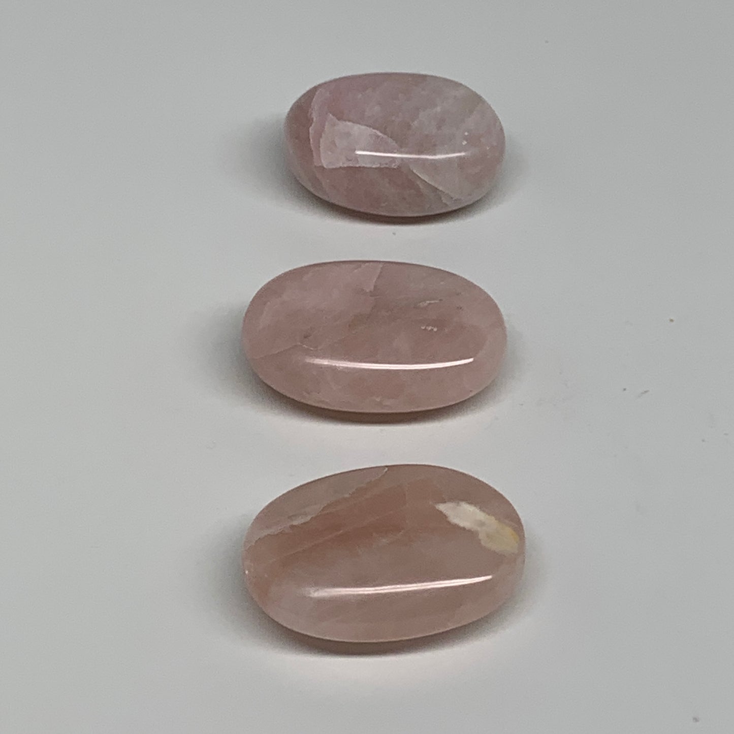 163.8g , 1.9"-2", 3pcs, Natural Pink Rose Quartz Palm-stone Small Sizes, B34540