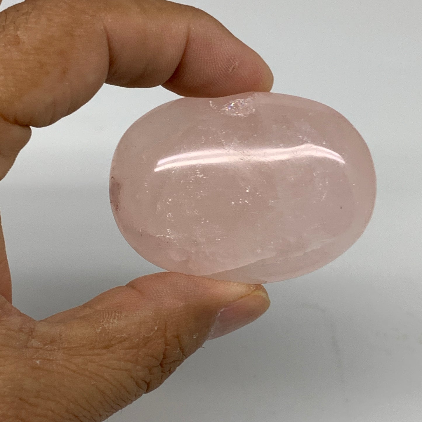 162.8g , 2"-2.1", 3pcs, Natural Pink Rose Quartz Palm-stone Small Sizes, B34542