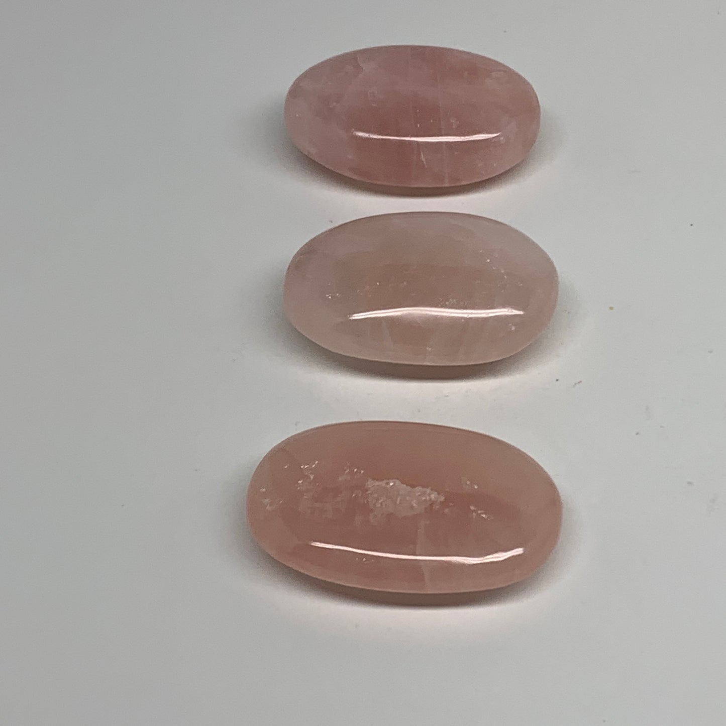 162.8g , 2"-2.1", 3pcs, Natural Pink Rose Quartz Palm-stone Small Sizes, B34542