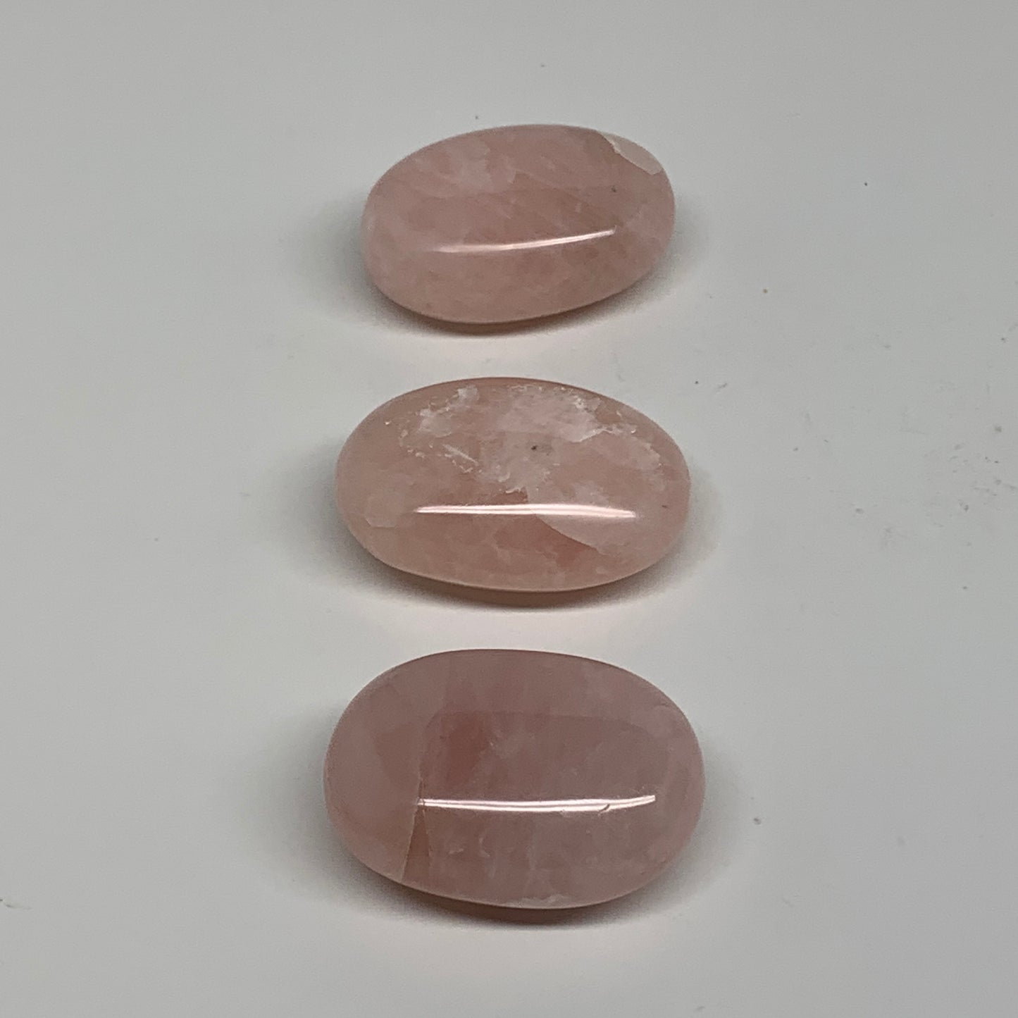 161.5g , 1.9"-2", 3pcs, Natural Pink Rose Quartz Palm-stone Small Sizes, B34544