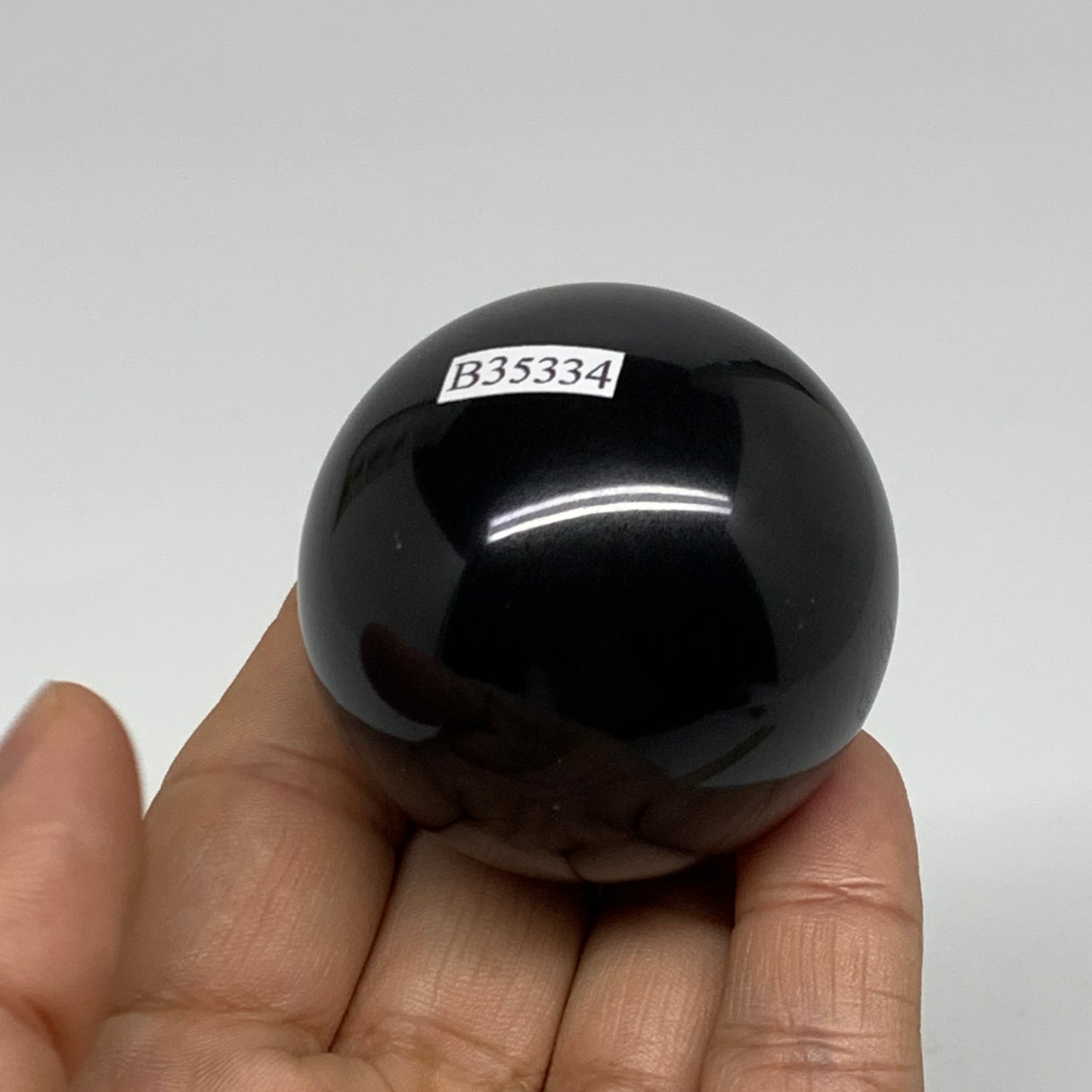 150.2g, 1.9"(46mm), Natural Black Agate Sphere Ball Polished Gemstone, B35334