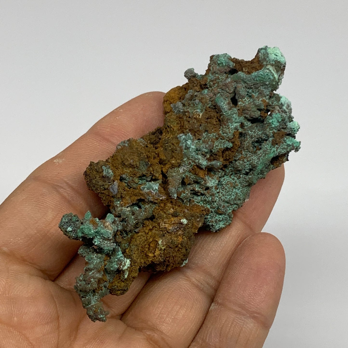 75.9g, 3.2"x1.2"x0.7", Green Malachite on Native Copper Mineral Specimens,B33944