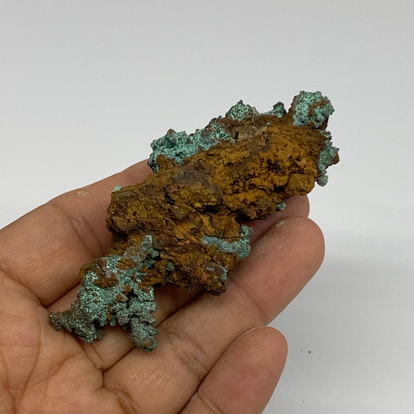 75.9g, 3.2"x1.2"x0.7", Green Malachite on Native Copper Mineral Specimens,B33944