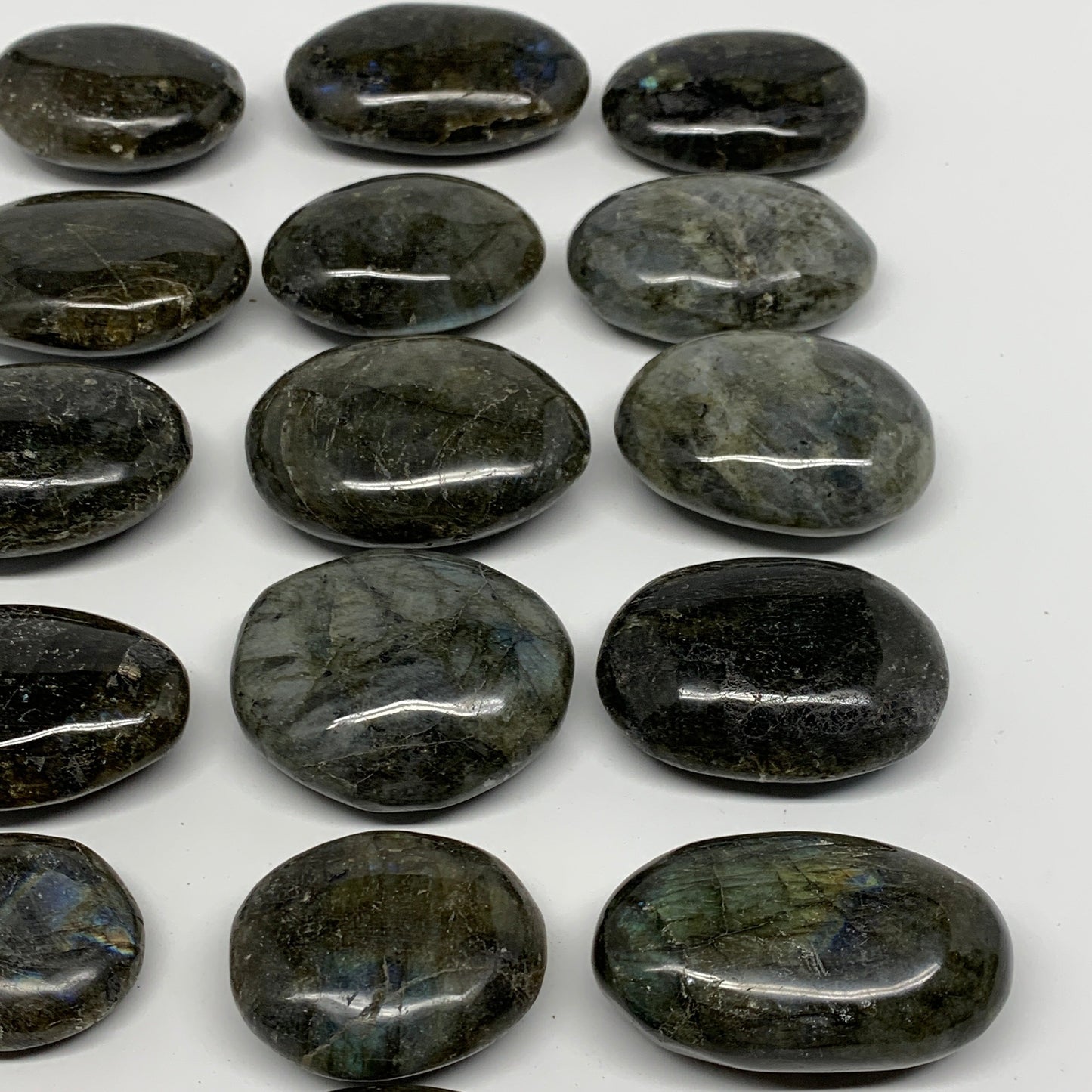 2.2 lbs,1.6"-2.4", 16pcs, Labradorite Palm-stone Polished Reiki, B17783