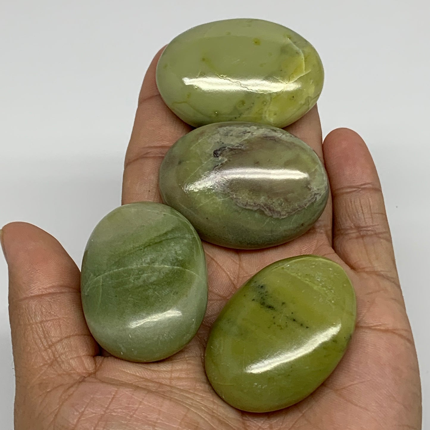 151.7g, 1.7"- 1.8", 4pcs, Natural Serpentine Palm-Stone Gemstone, B34611