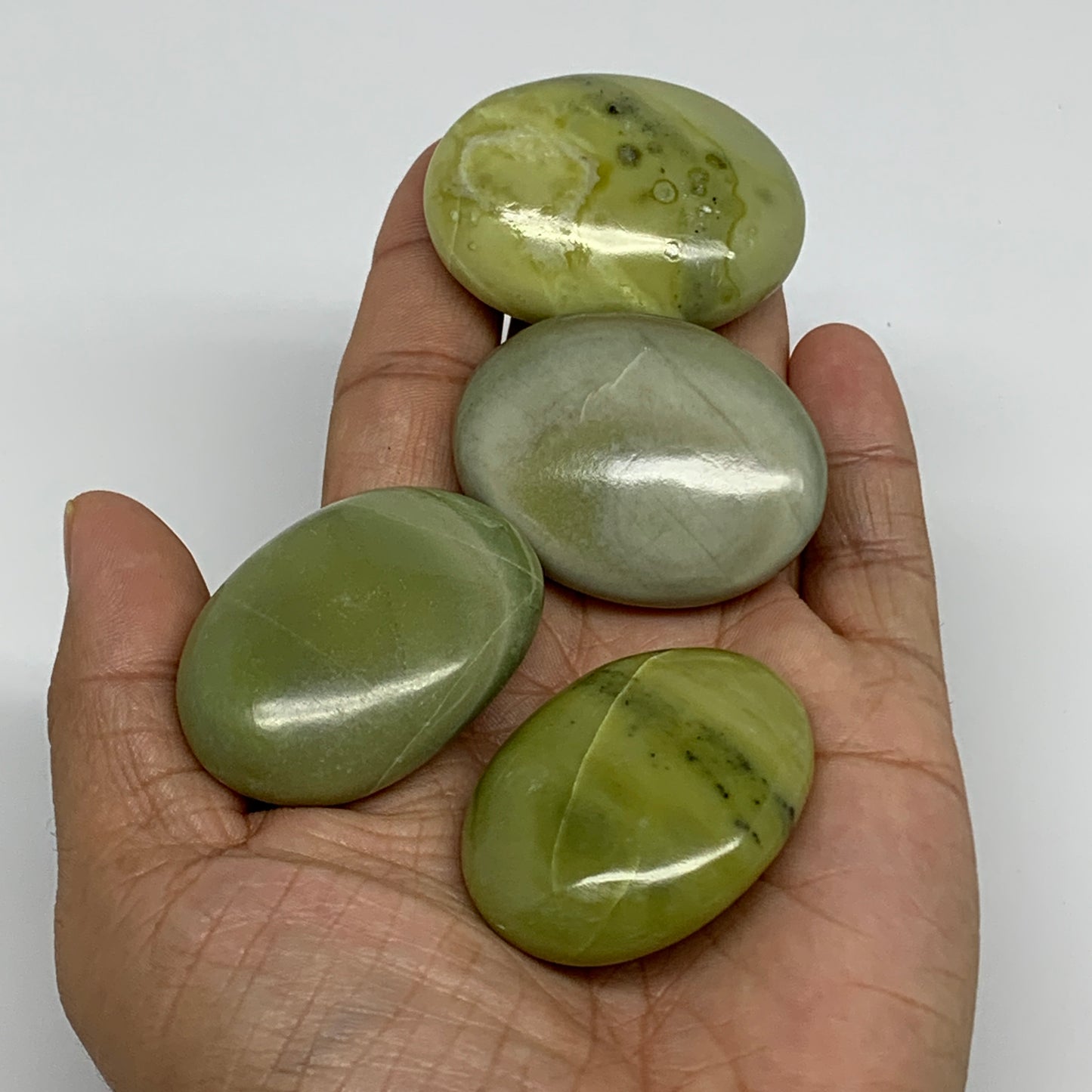 151.7g, 1.7"- 1.8", 4pcs, Natural Serpentine Palm-Stone Gemstone, B34611