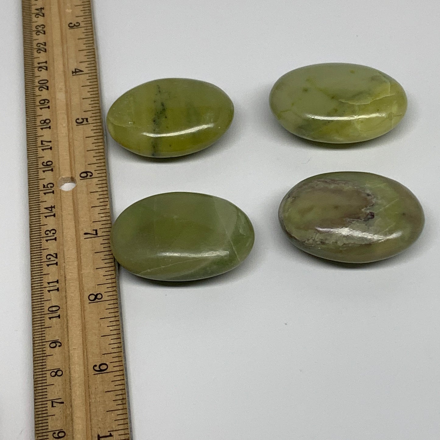 151.7g, 1.7"- 1.8", 4pcs, Natural Serpentine Palm-Stone Gemstone, B34611