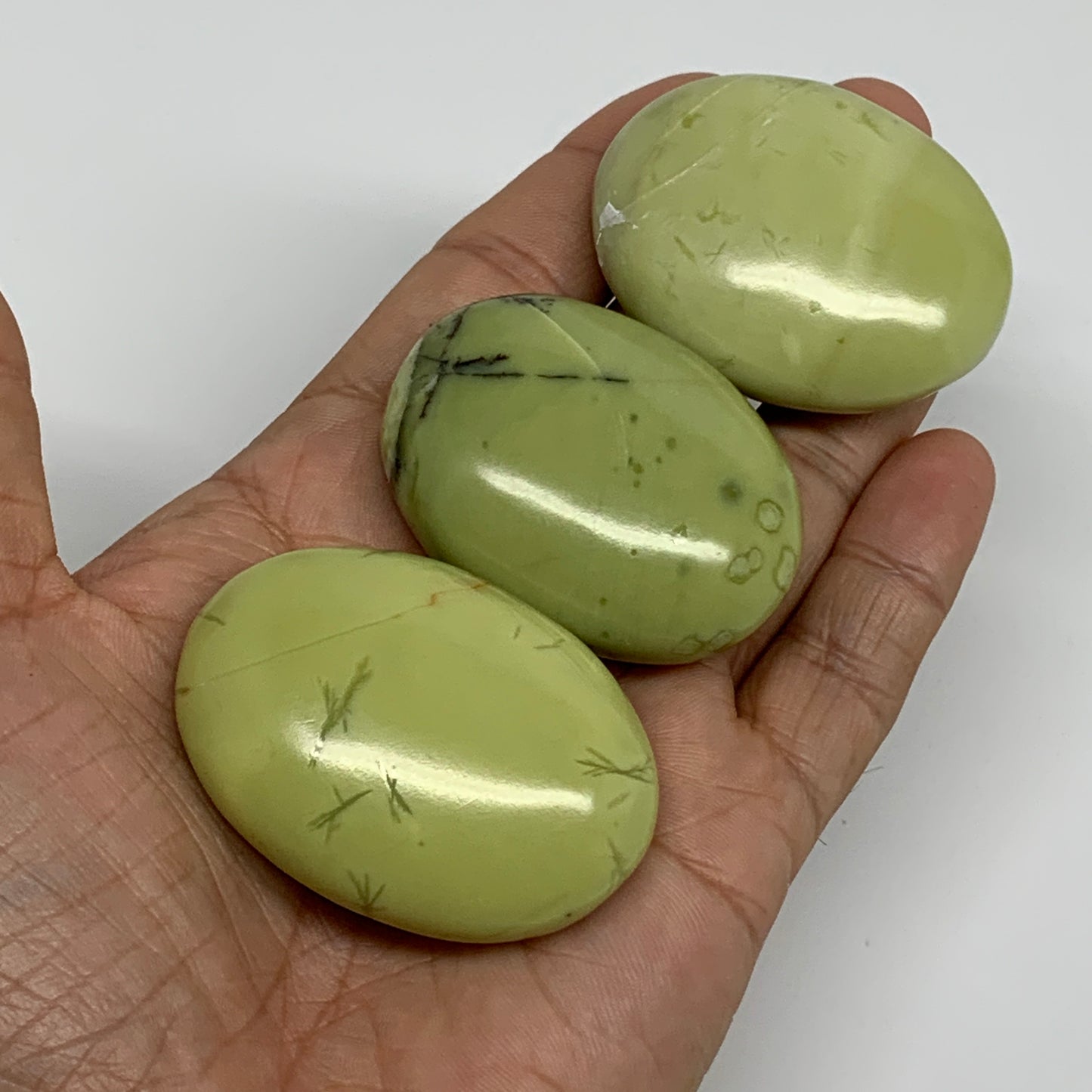 159.9g, 1.9"- 2", 3pcs, Natural Serpentine Palm-Stone Gemstone, B34612