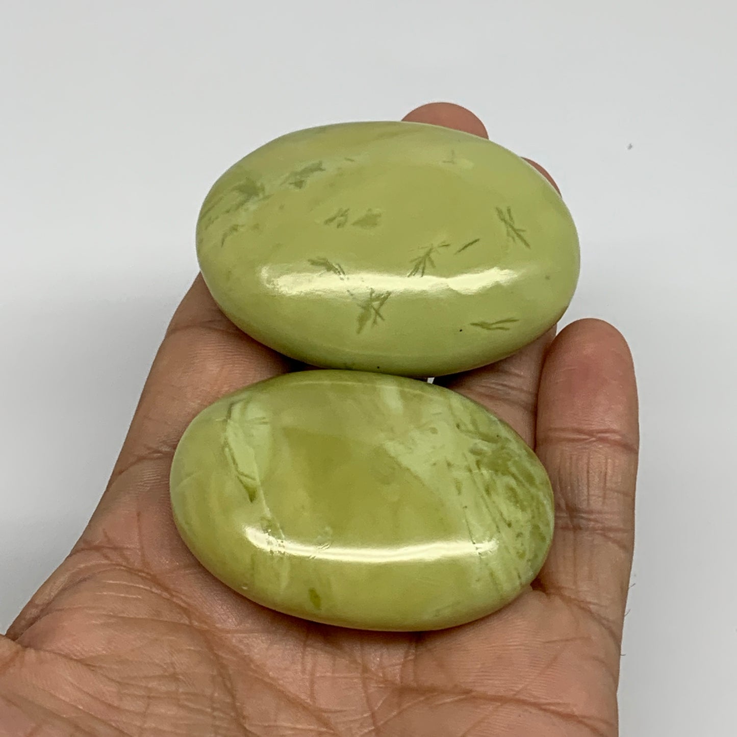 124.4g, 2"- 2.2", 2pcs, Natural Serpentine Palm-Stone Gemstone, B34617