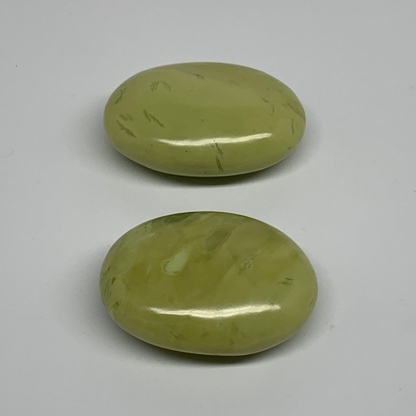 124.4g, 2"- 2.2", 2pcs, Natural Serpentine Palm-Stone Gemstone, B34617