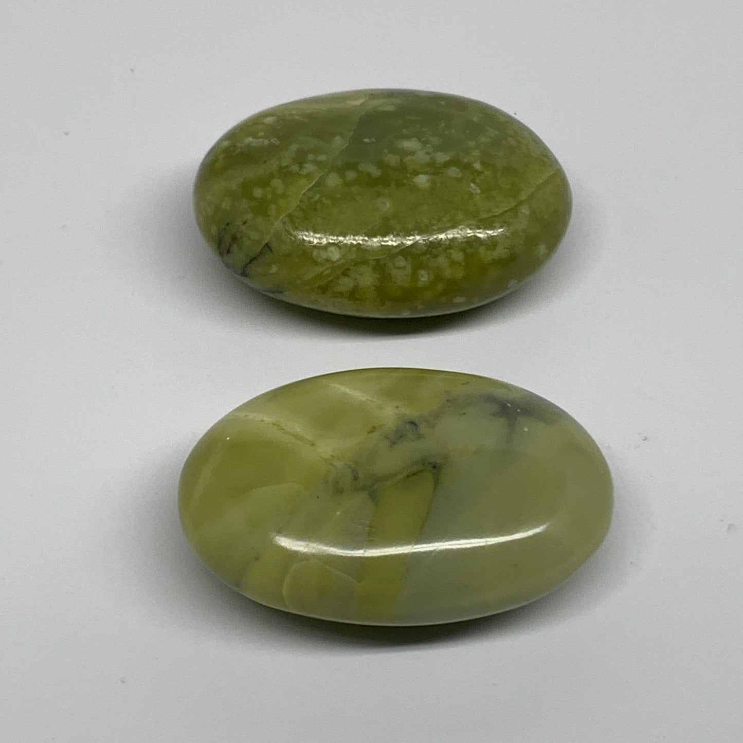 140g, 2.2"- 2.2", 2pcs, Natural Serpentine Palm-Stone Gemstone, B34619