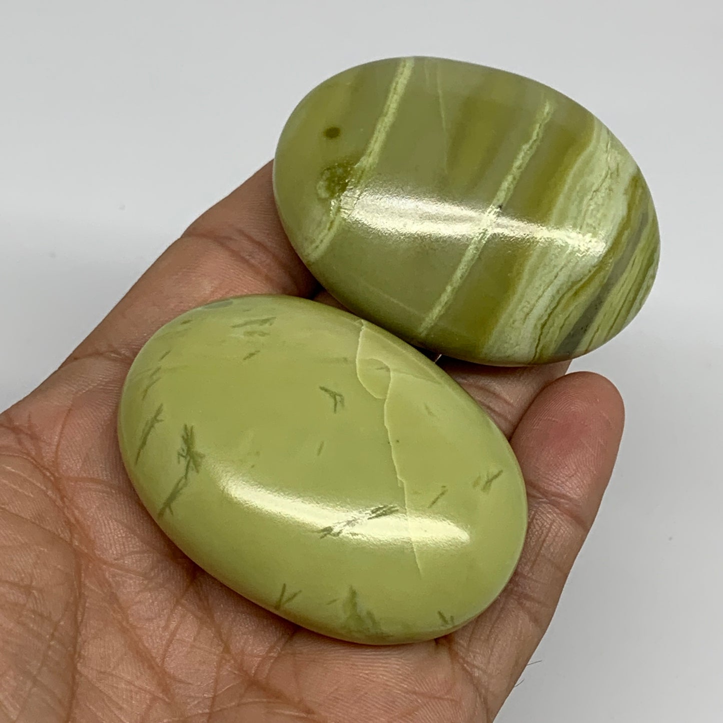 134.8g, 2.1"- 2.2", 2pcs, Natural Serpentine Palm-Stone Gemstone, B34620