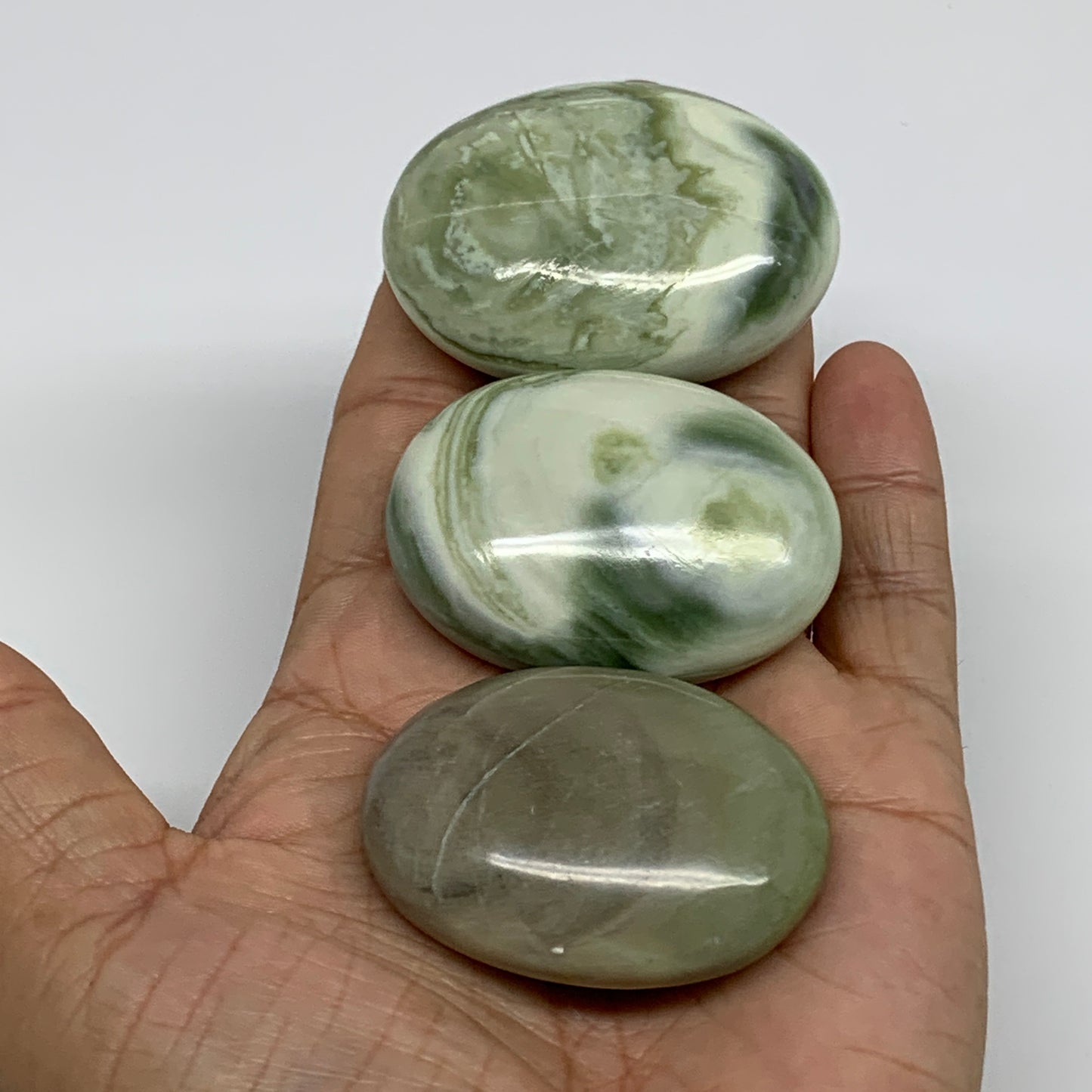 159.9g, 1.9"- 2.1", 3pcs, Natural Serpentine Palm-Stone Gemstone, B34623