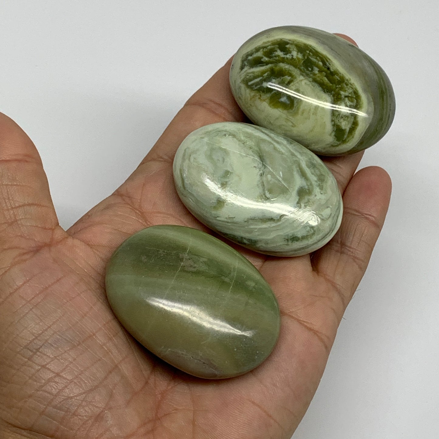 164.3g, 2"- 2.1", 3pcs, Natural Serpentine Palm-Stone Gemstone, B34624