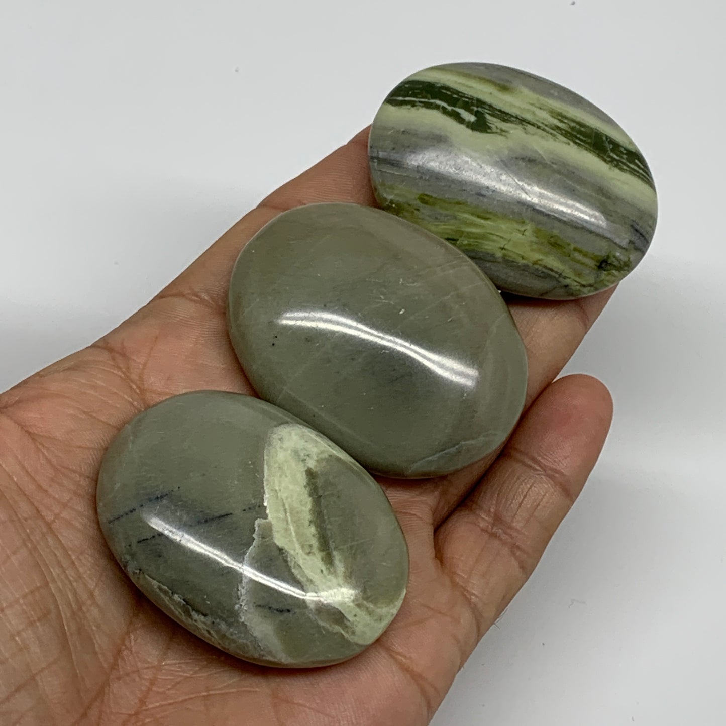 153.4g, 2"- 2", 3pcs, Natural Serpentine Palm-Stone Gemstone, B34625