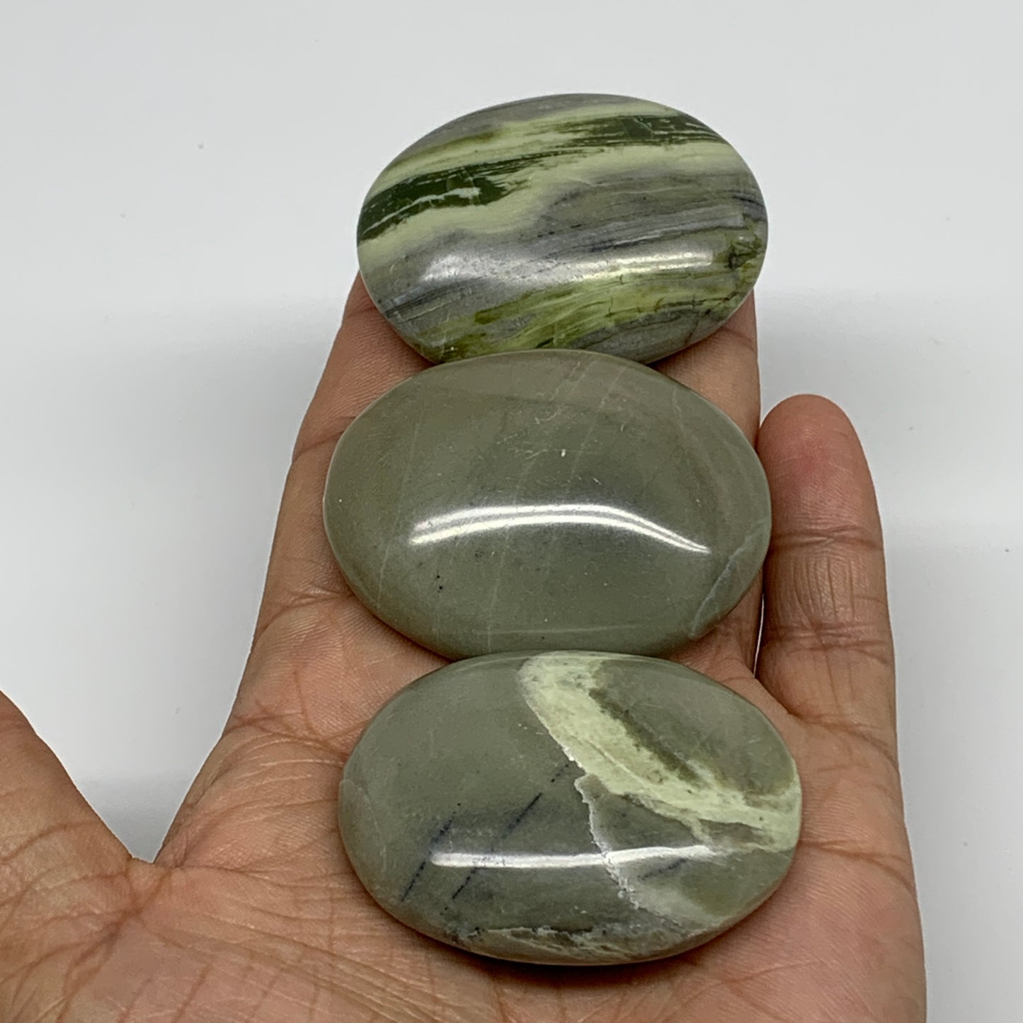 153.4g, 2"- 2", 3pcs, Natural Serpentine Palm-Stone Gemstone, B34625