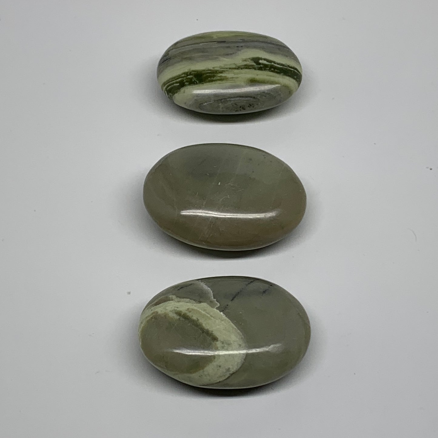 153.4g, 2"- 2", 3pcs, Natural Serpentine Palm-Stone Gemstone, B34625