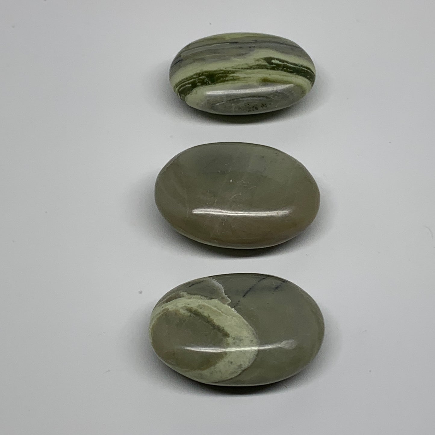 153.4g, 2"- 2", 3pcs, Natural Serpentine Palm-Stone Gemstone, B34625