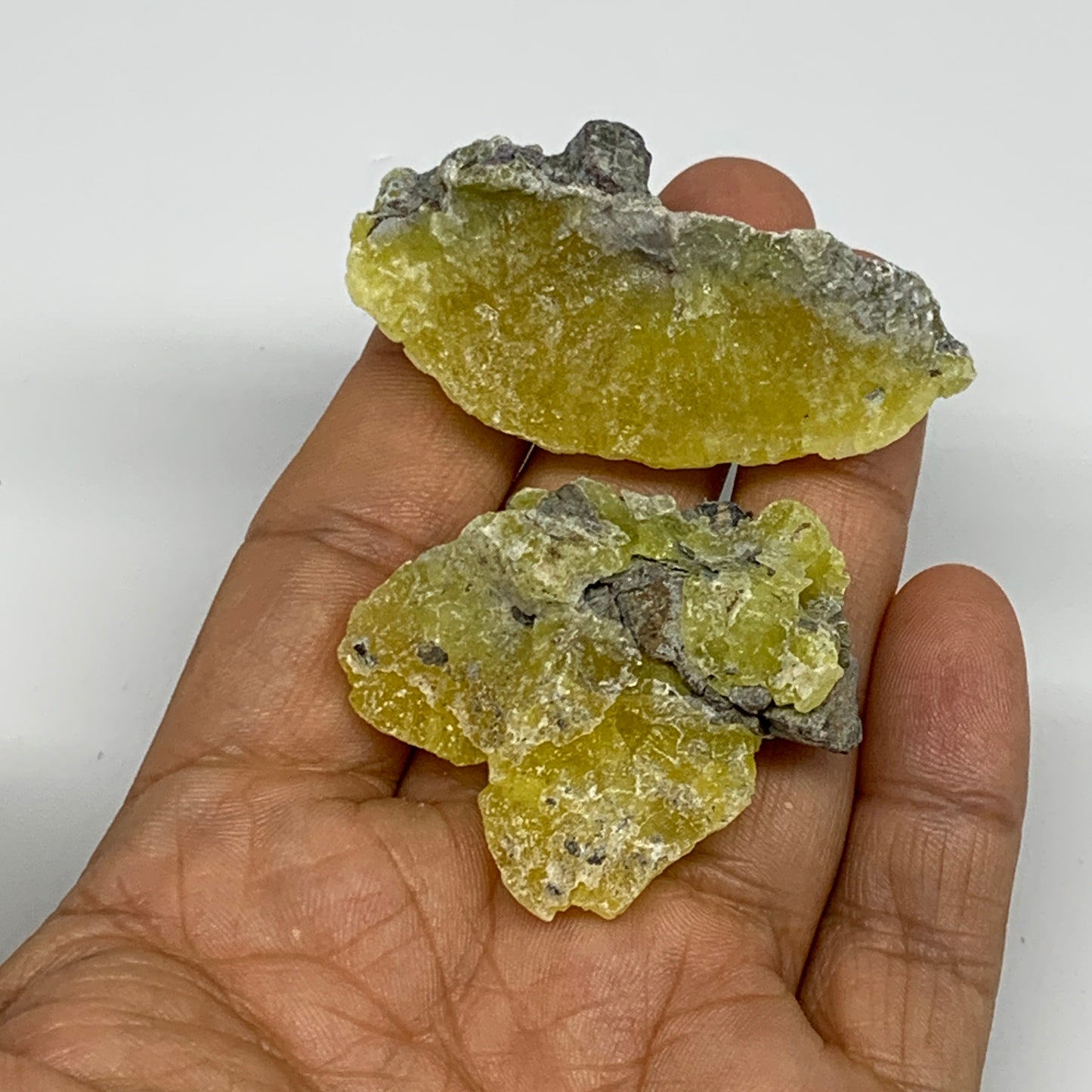 30.9g, 1.9"-2.1", 2pcs,Rough Brucite Crystal Mineral Specimens @Pakistan, B27383