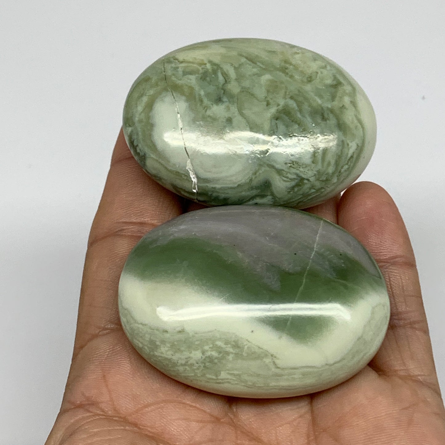 135.6g, 2.1"- 2.2", 2pcs, Natural Serpentine Palm-Stone Gemstone, B34627