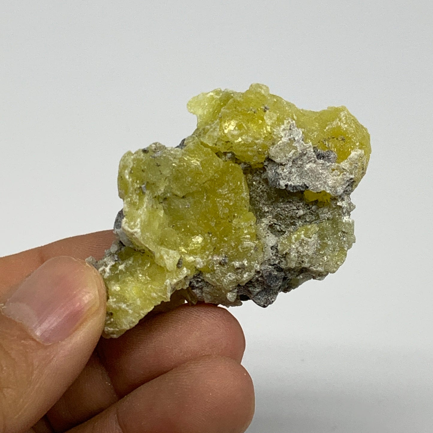 23.8g, 2.1"x1.4"x0.6", Rough Brucite Crystal Mineral Specimens @Pakistan, B27400