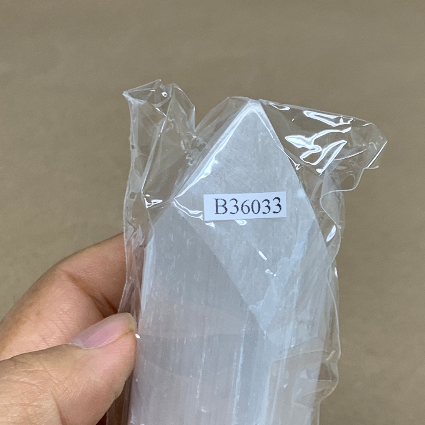 197g, 3.9"x1.7", Selenite (Satin Spar) Crystal Tower Point, B36033