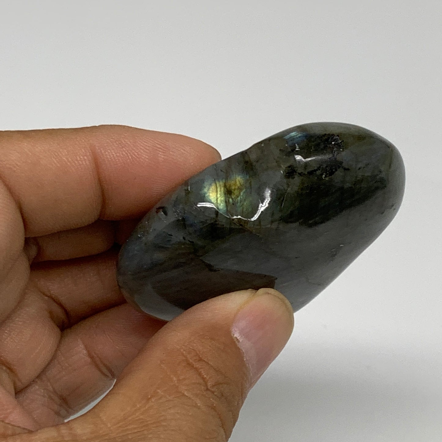 75.4g, 2.1"x2.2"x0.8", Natural Labradorite Heart Polished Crystal, B35488