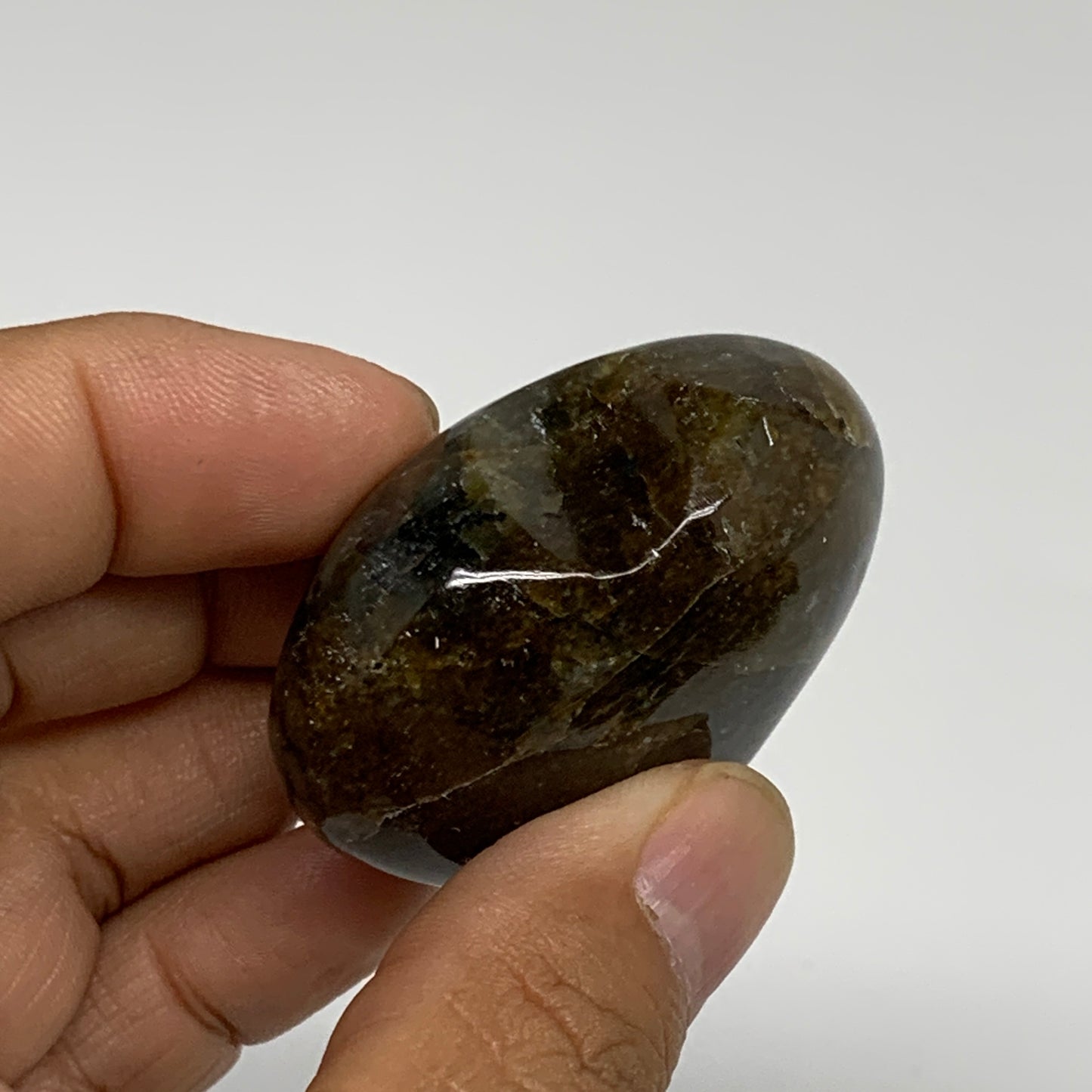 68.9g, 1.7"x1.9"x1", Natural Labradorite Heart Polished Crystal, B35500