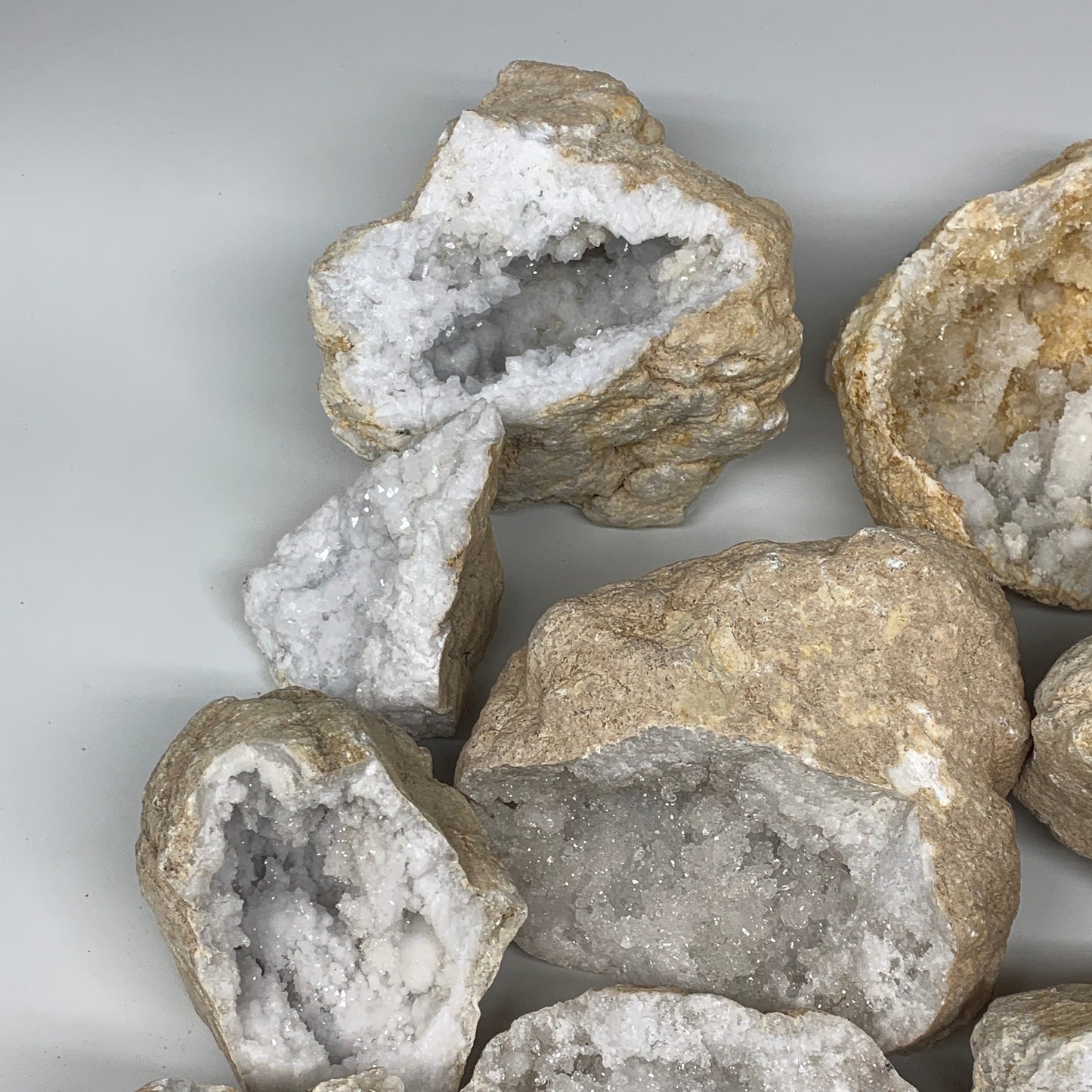 Wholesales, 21.2 Lbs,4.9"-7.2", 5 Pairs, Natural Quartz Geodes @Morocco,B10629